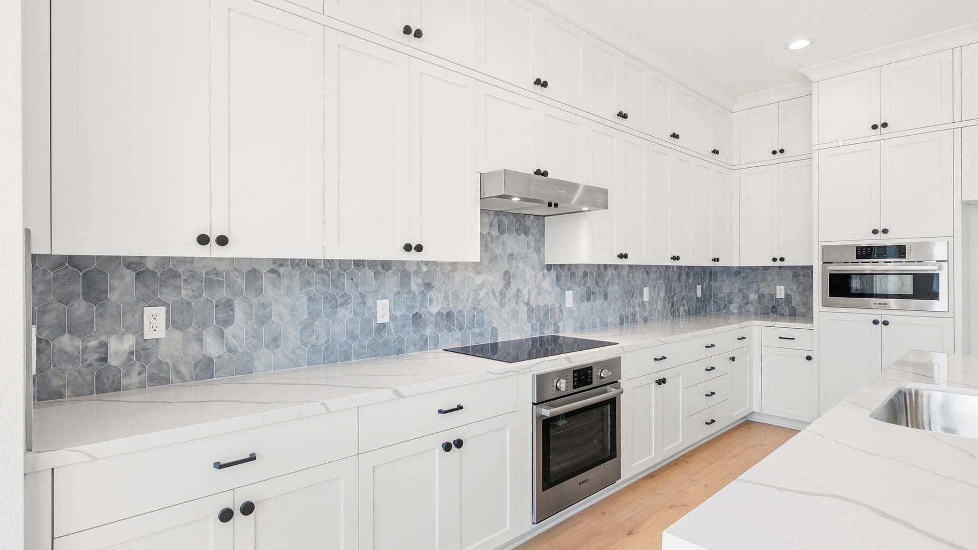 Apricot Estates by Trumark Homes in Brentwood, CA I Lot 44 I Kitchen