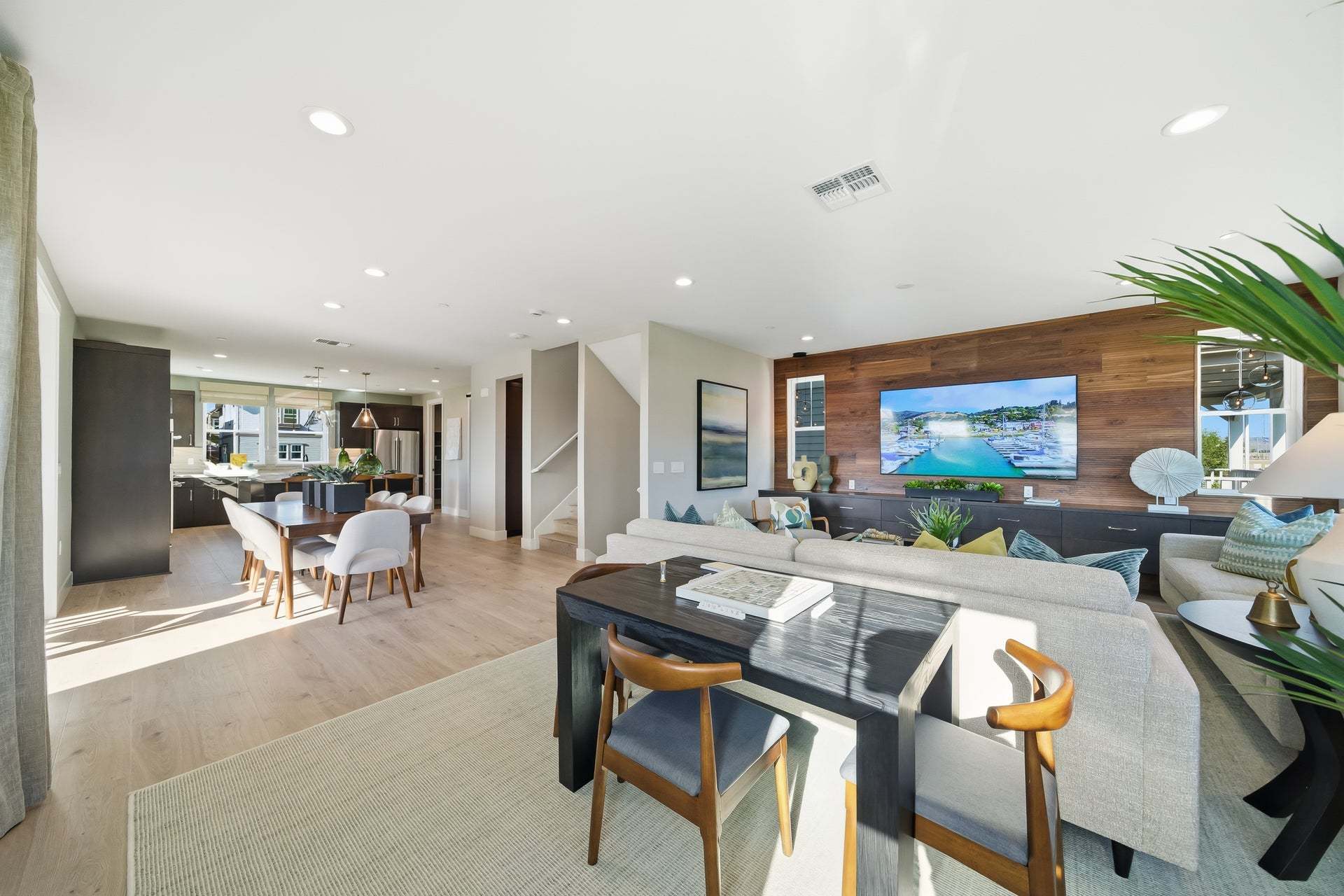 Verdello at Arroyo Crossings in Livermore, CA by Trumark Homes I Residence 1 Model I Open-Concept Li