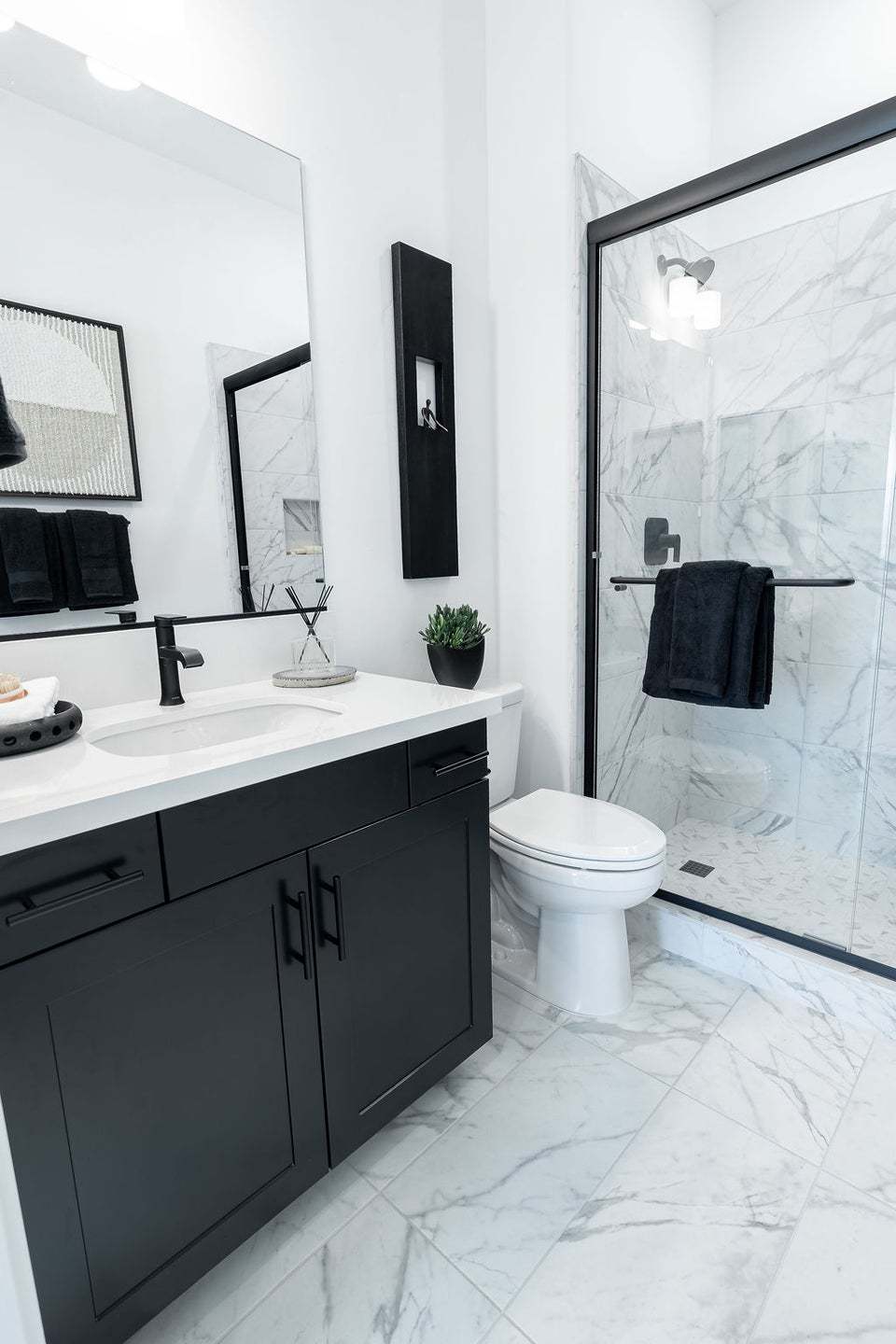 Morada | Plan 4 Model Interior | Bathroom 3 | Paso Robles, CA