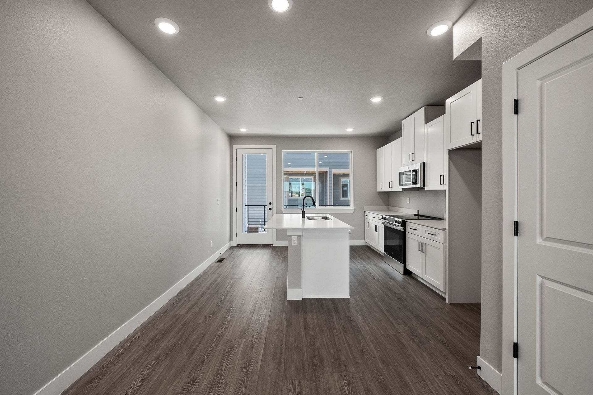 2898 W 56th Avenue | Berkeley Villas in Denver| Plan 1 | Kitchen Dining