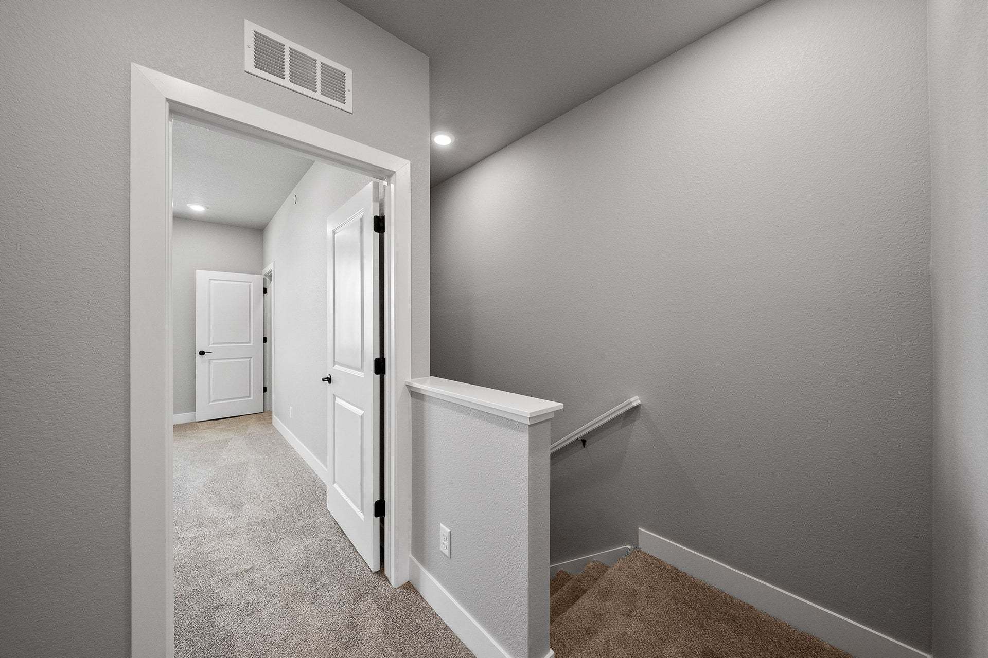 2898 W 56th Avenue | Berkeley Villas in Denver| Plan 1 | Upper Hall