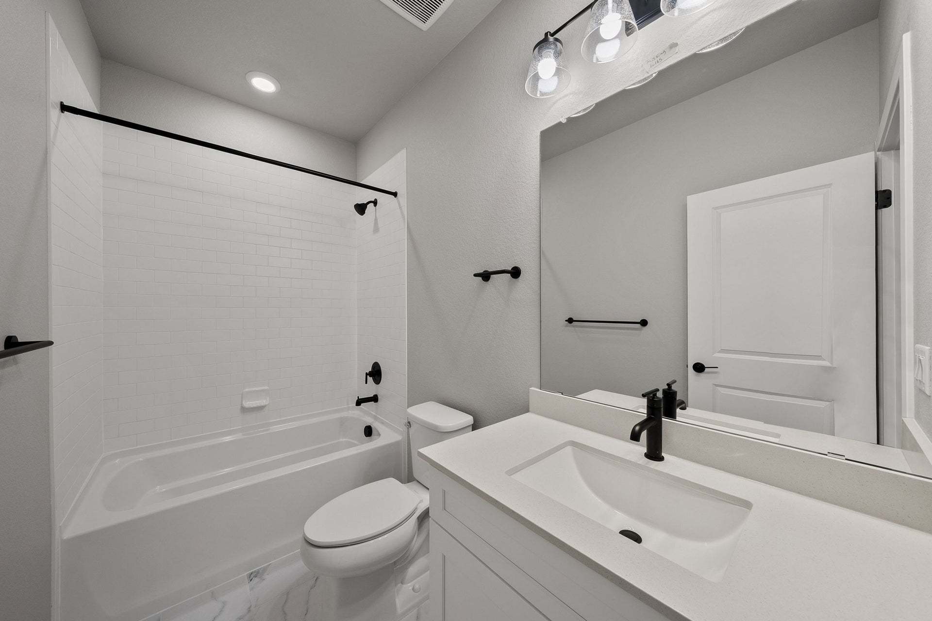 2898 W 56th Avenue | Berkeley Villas in Denver| Plan 1 | Bath 2