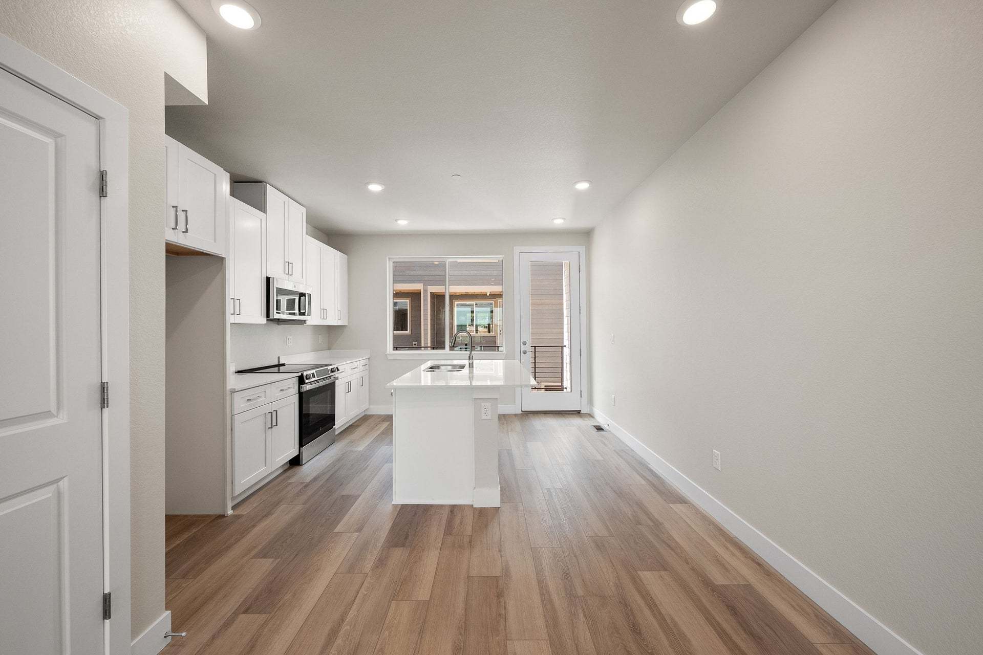 2900 W 56th Avenue | Berkeley Villas in Denver| Plan 1 | Kitchen