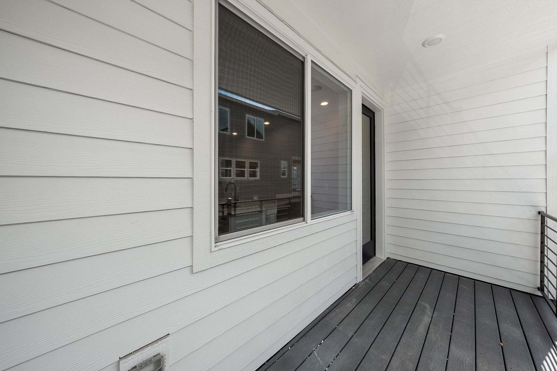 2900 W 56th Avenue | Berkeley Villas in Denver| Plan 1 | Covered Deck