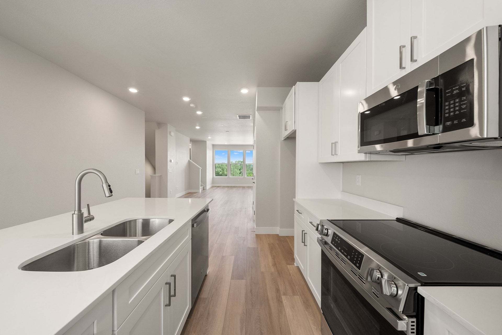 2900 W 56th Avenue | Berkeley Villas in Denver| Plan 1 | Kitchen