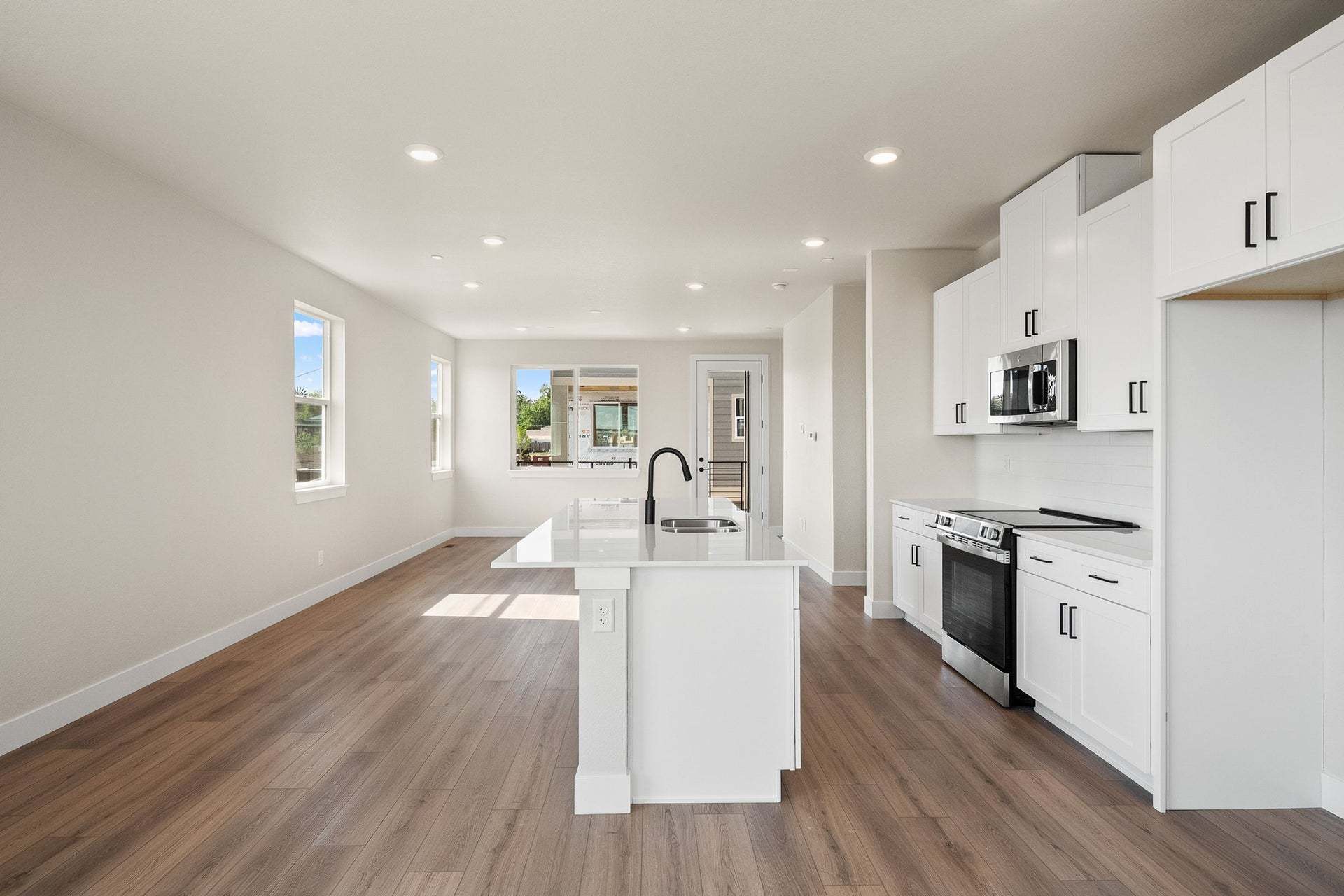 2894 W 56th Avenue | Berkeley Villas in Denver| Plan 3 | Kitchen Dining