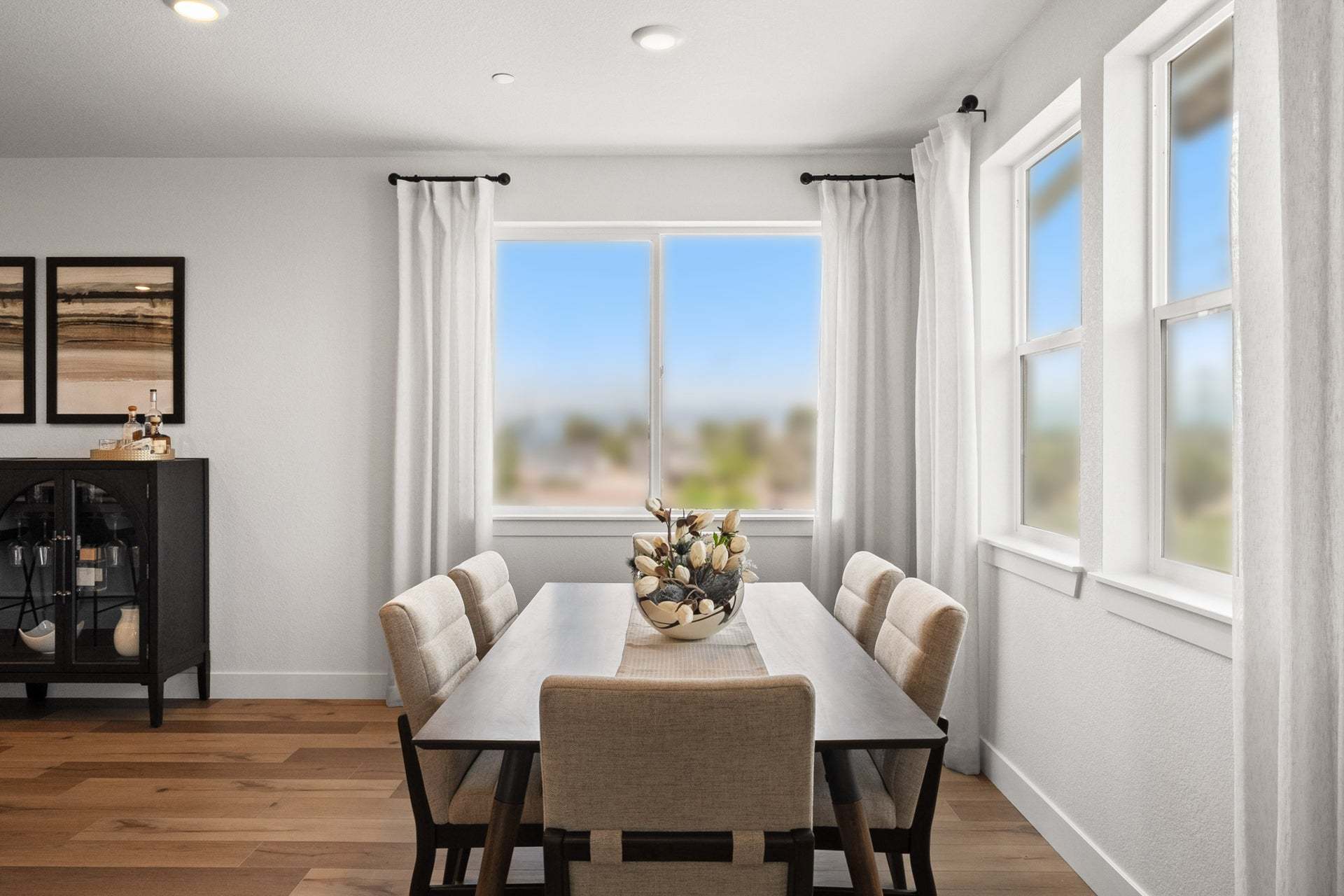 Berkeley Villas by Trumark Homes in Denver, CO | Plan 3 Model | Dining