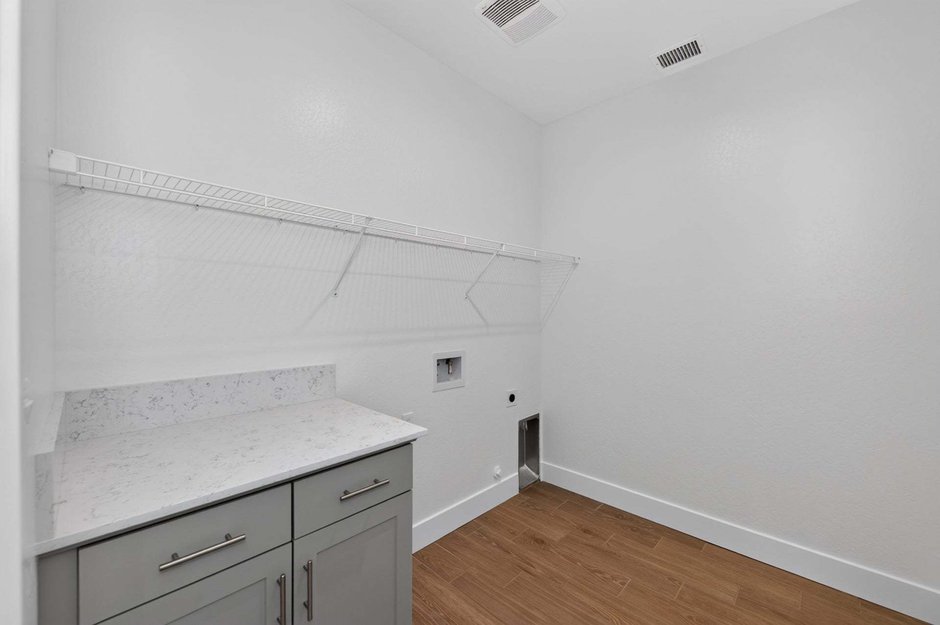 Homesite 43 | Laundry Room