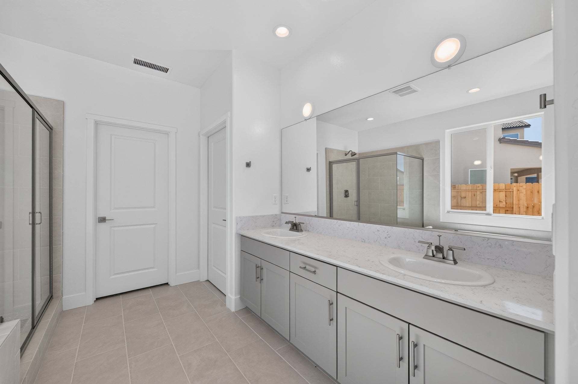 Homesite 43 | Owner's Bathroom