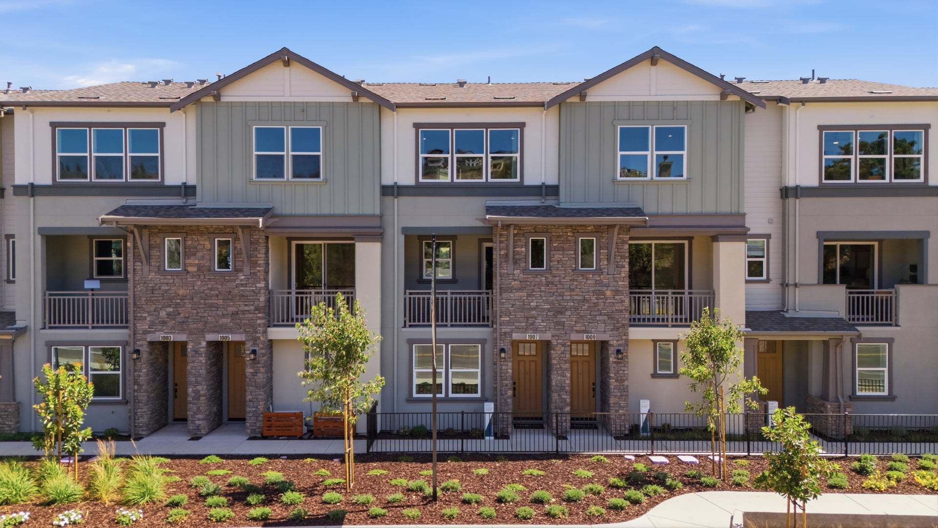 Deerwood Heights in San Ramon by Trumark Homes I Exterior Photography