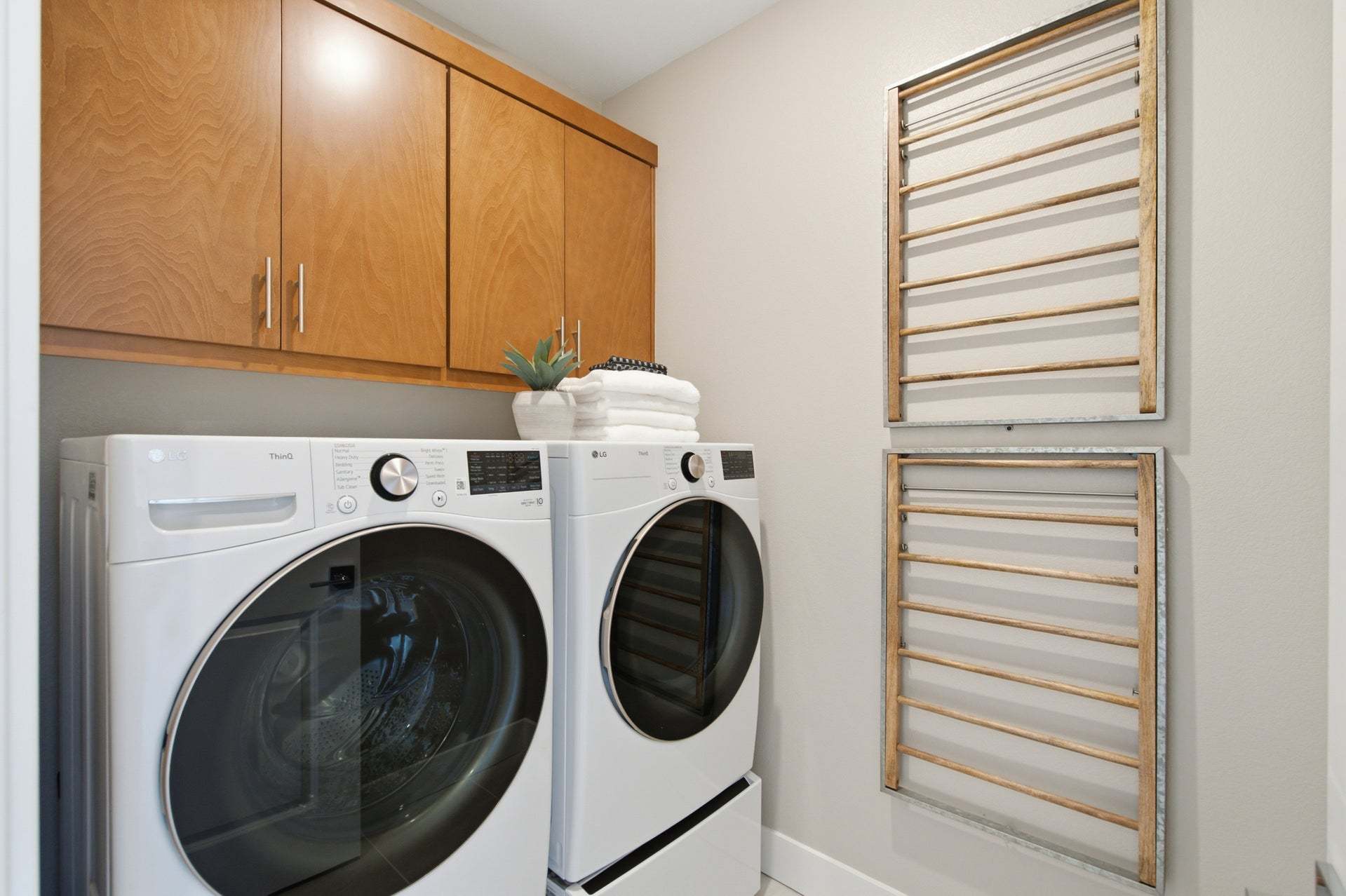 Deerwood Heights in San Ramon by Trumark Homes I Residence 2 Model I Laundry Room