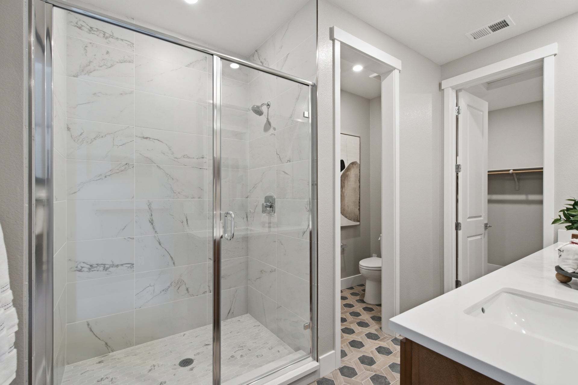 Deerwood Heights in San Ramon by Trumark Homes I Residence 2 Model I Primary Bathroom