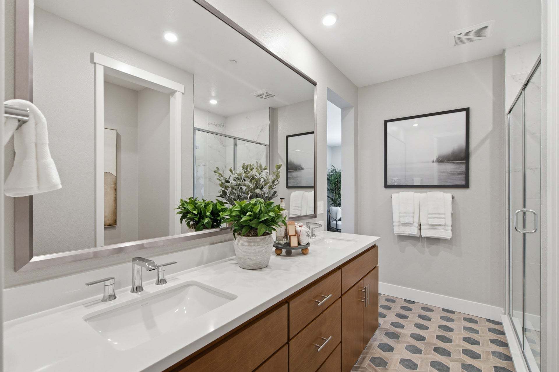 Deerwood Heights in San Ramon by Trumark Homes I Residence 2 Model I Primary Bathroom