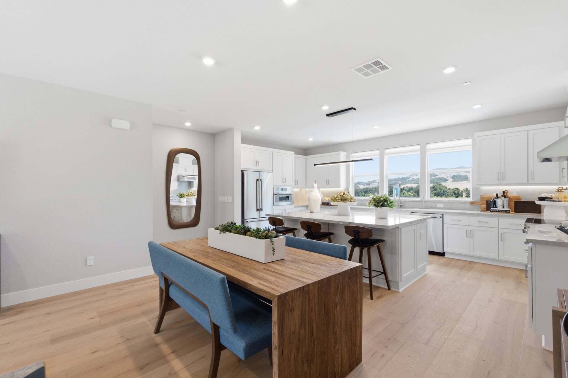 Deerwood Heights in San Ramon by Trumark Homes I Residence 3 Model I Dining Area and Kitchen