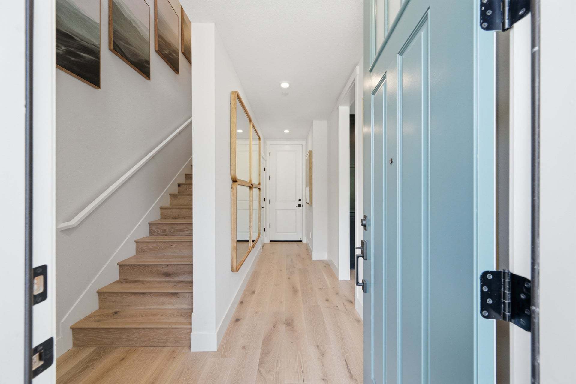 Deerwood Heights in San Ramon by Trumark Homes I Residence 4 Model I Entryway