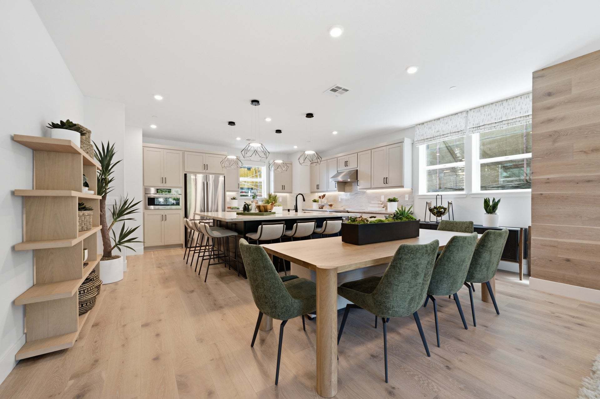 Deerwood Heights in San Ramon by Trumark Homes I Residence 4 Model I Open-Concept Living