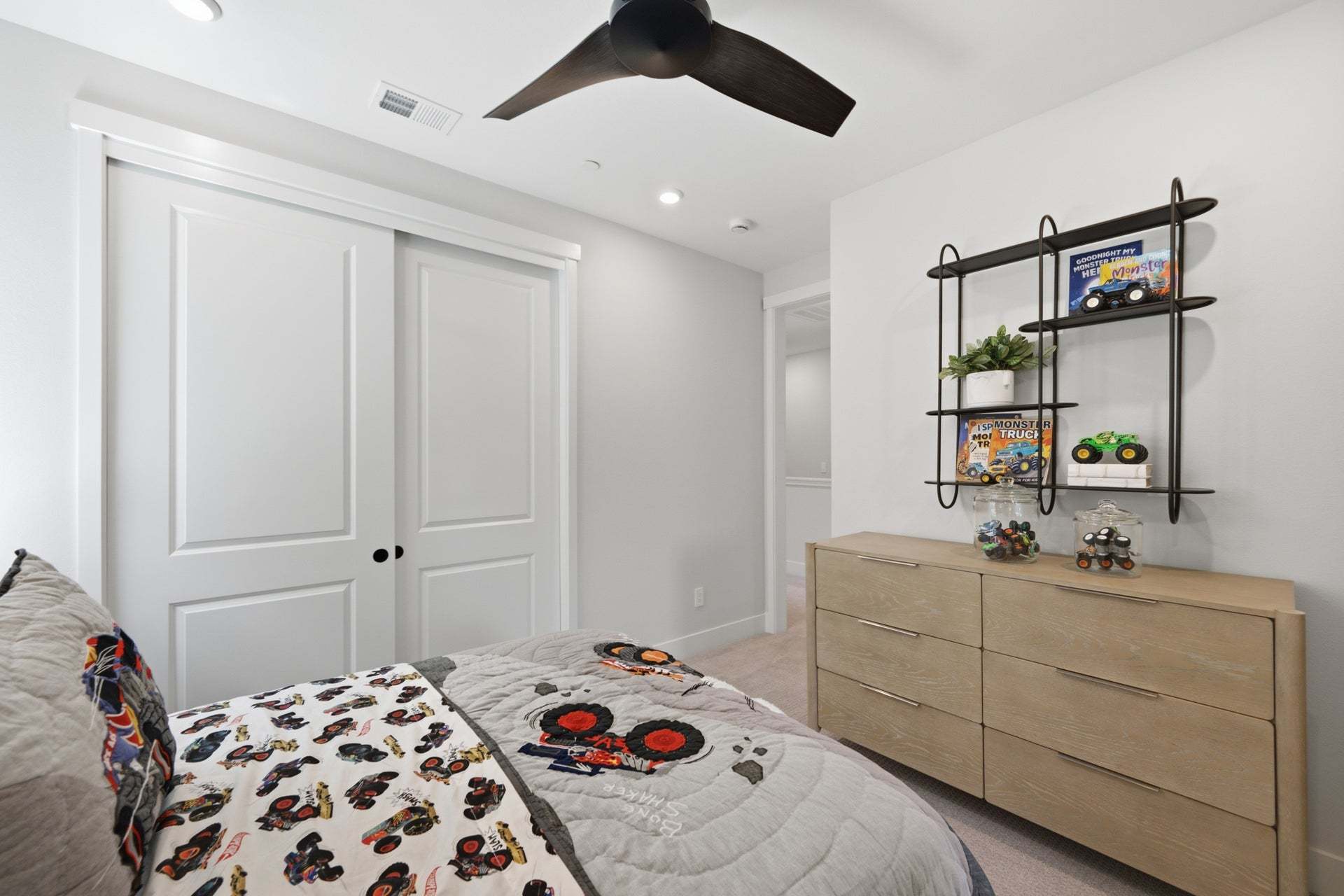 Deerwood Heights in San Ramon by Trumark Homes I Residence 4 Model I Secondary Bedroom