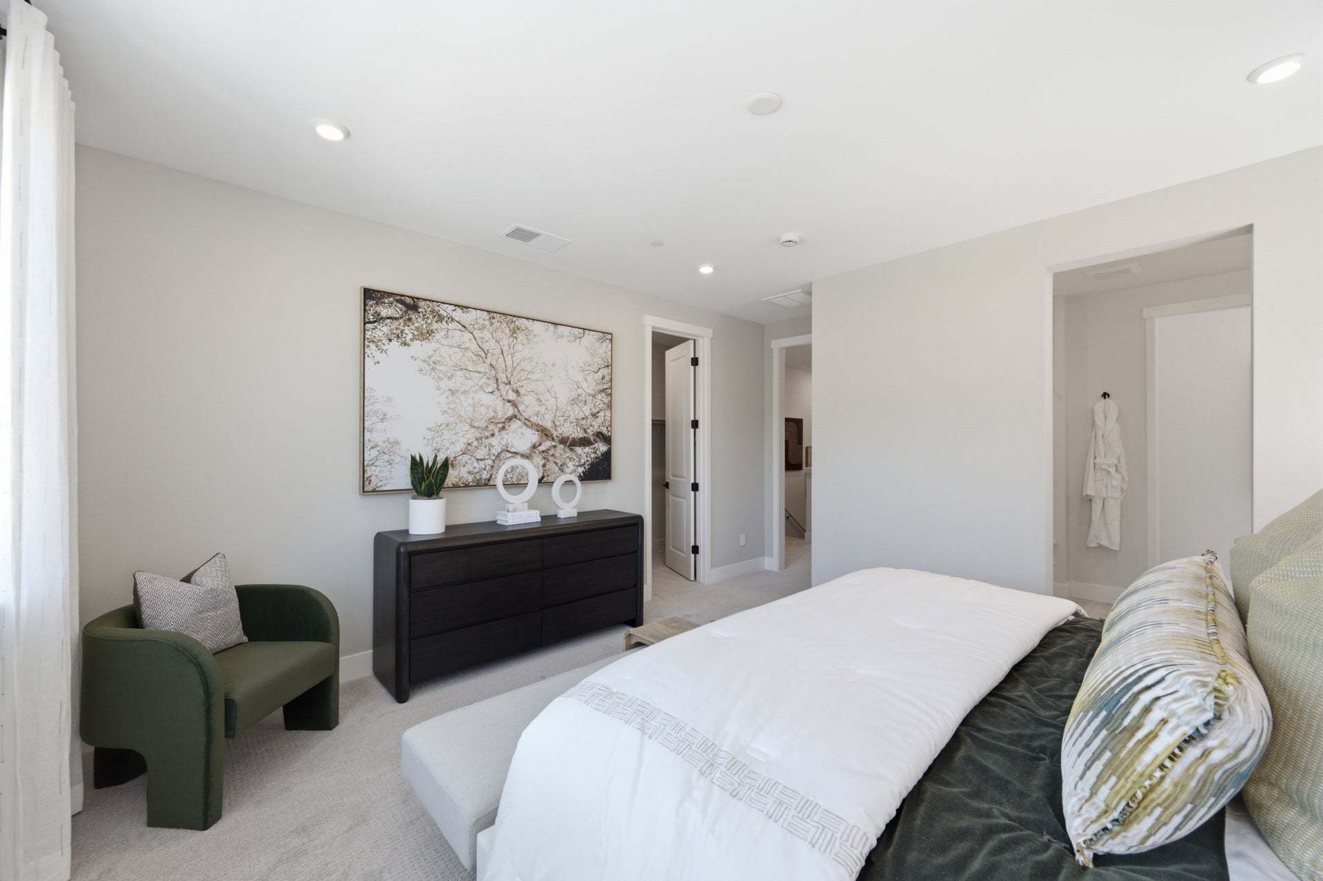 Deerwood Heights in San Ramon by Trumark Homes I Residence 4 Model I Primary Bedroom