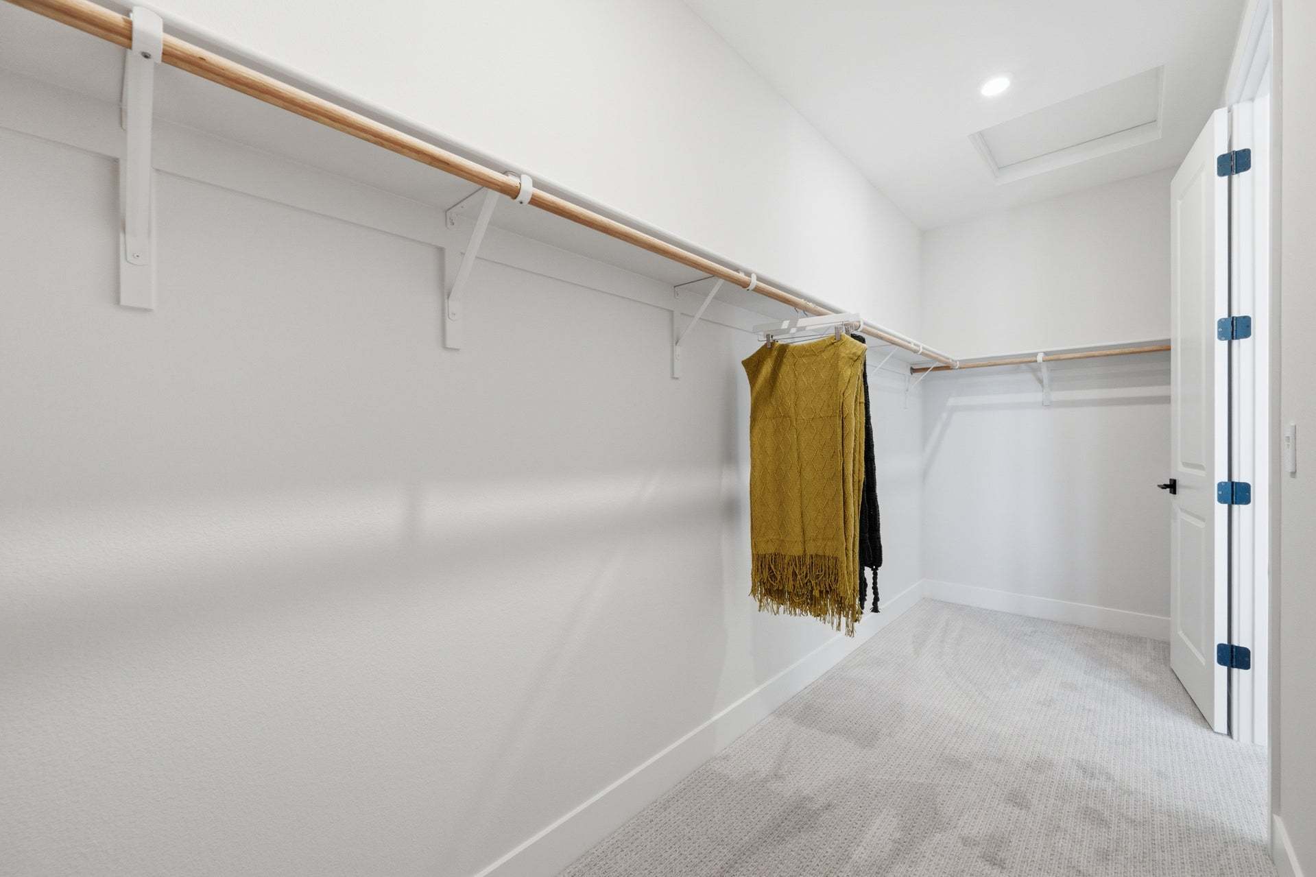 Deerwood Heights in San Ramon by Trumark Homes I Residence 4 Model I Walk-in Closet
