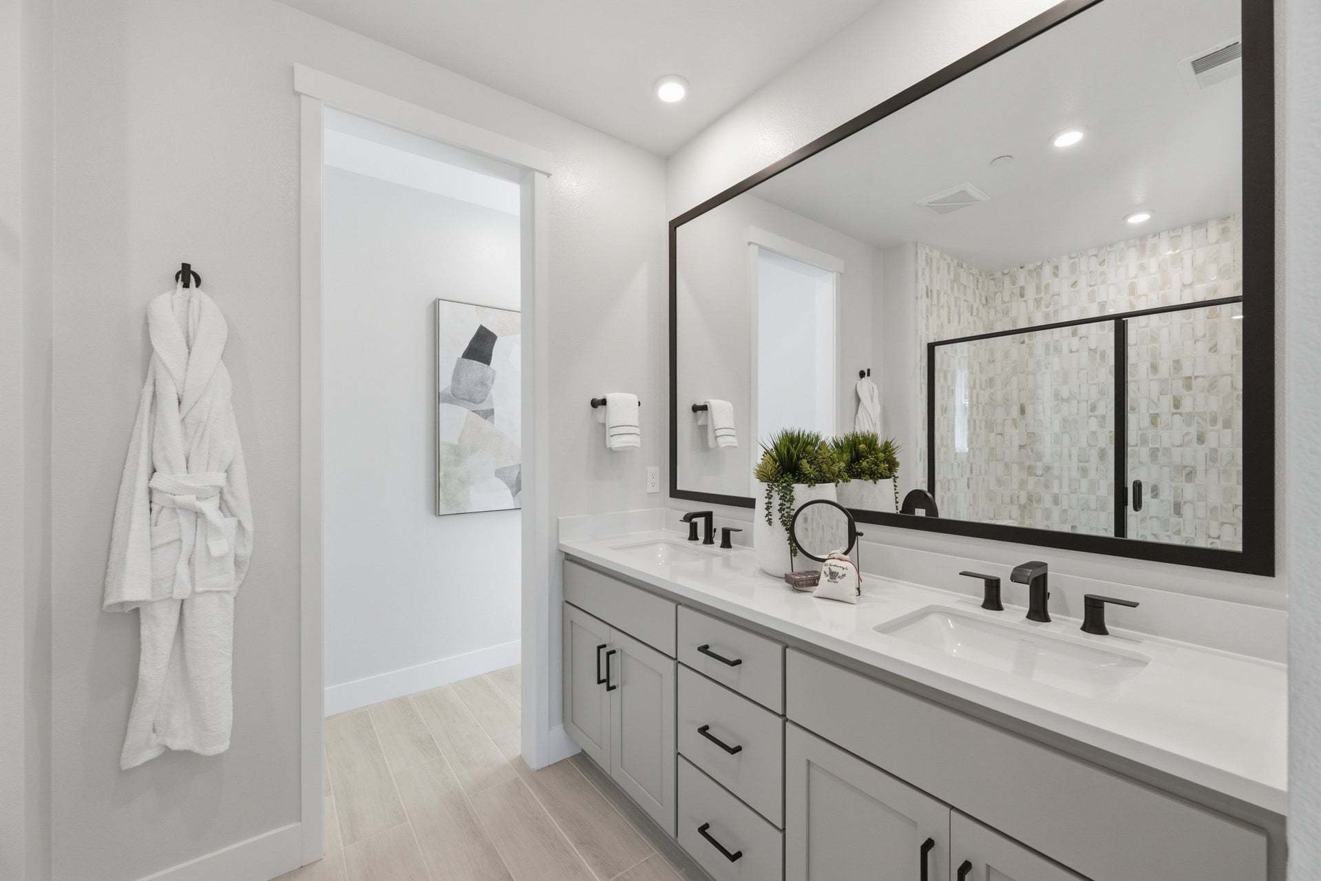 Deerwood Heights in San Ramon by Trumark Homes I Residence 4 Model I Primary Bathroom