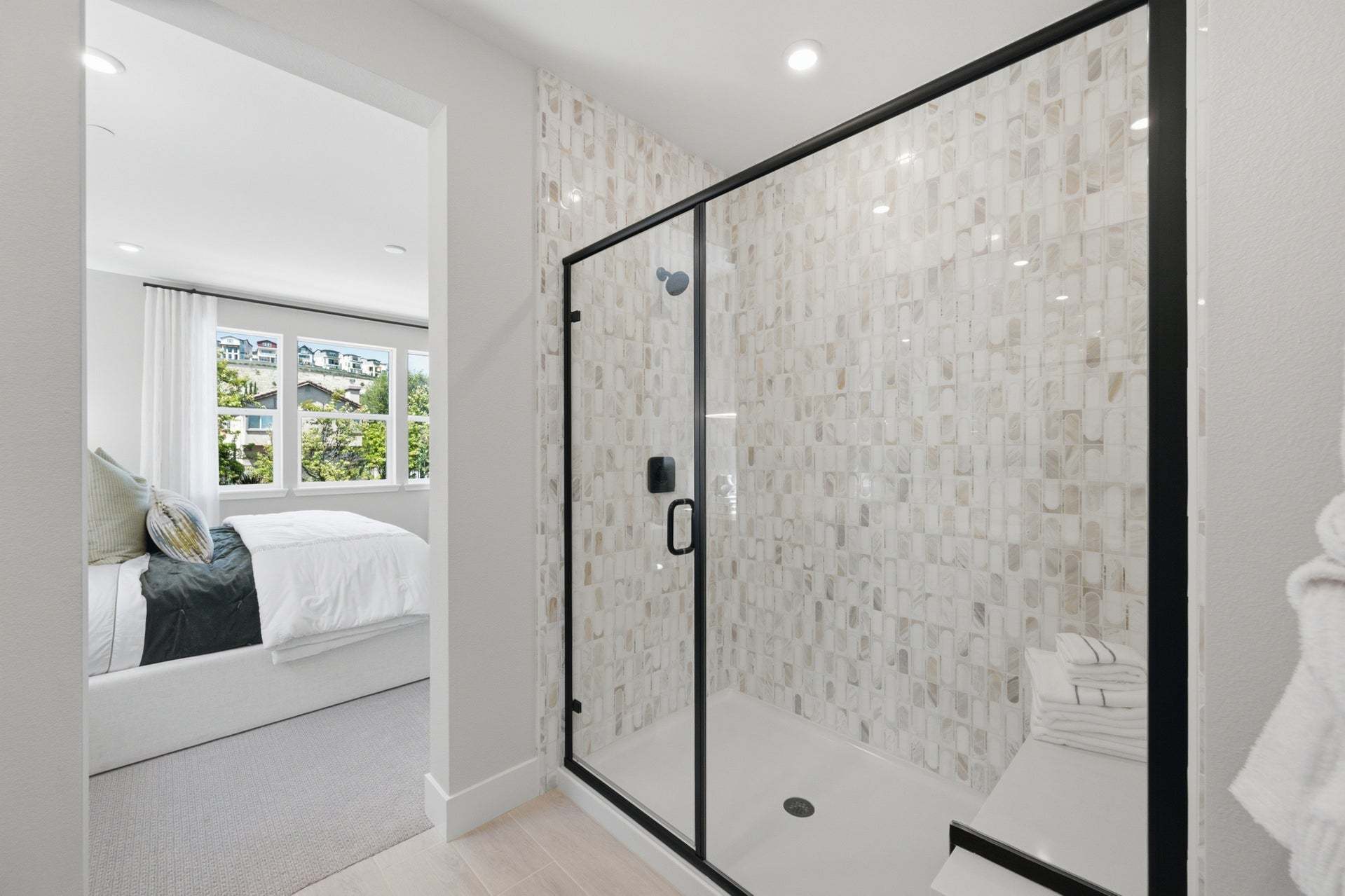 Deerwood Heights in San Ramon by Trumark Homes I Residence 4 Model I Primary Bathroom