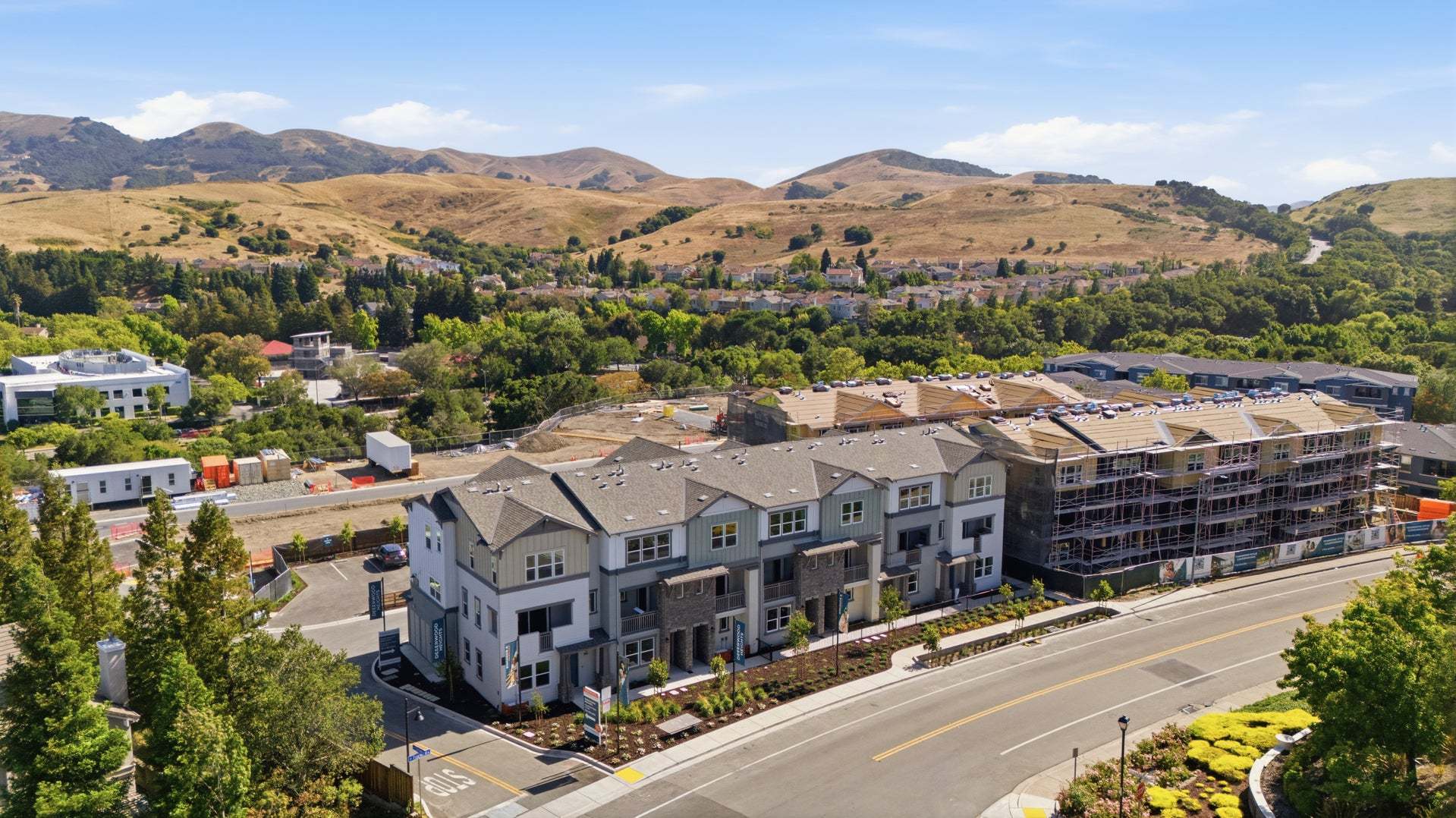 Deerwood Heights in San Ramon, CA by Trumark Homes I Aerial View of Site
