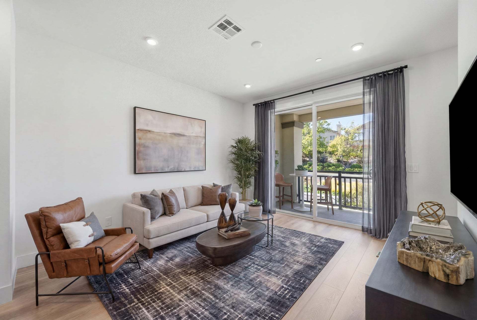 Deerwood Heights in San Ramon by Trumark Homes I Residence 1 I Great Room