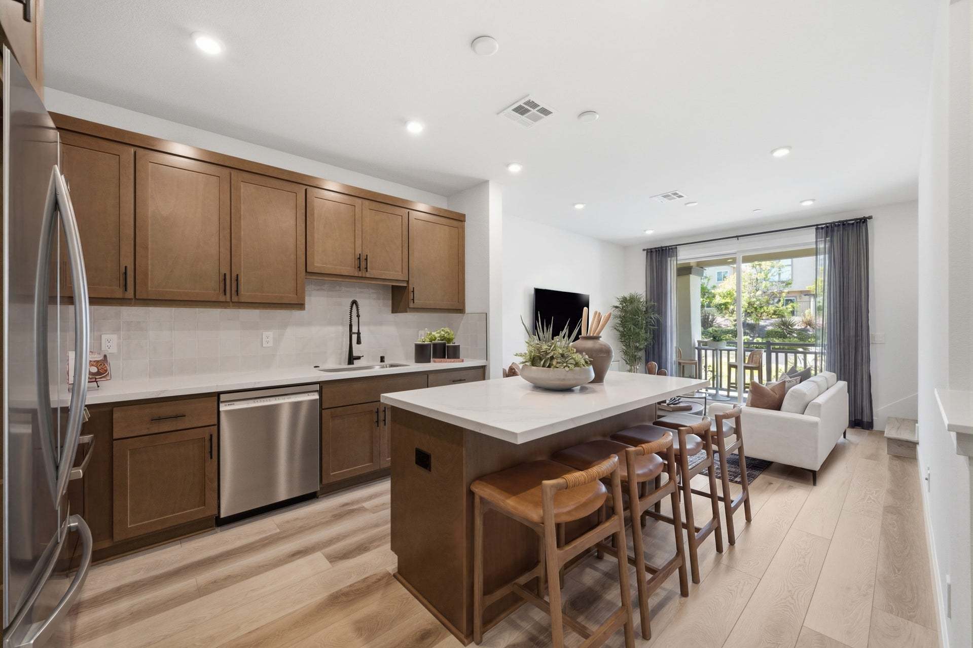 Deerwood Heights in San Ramon by Trumark Homes I Residence 1 I Kitchen