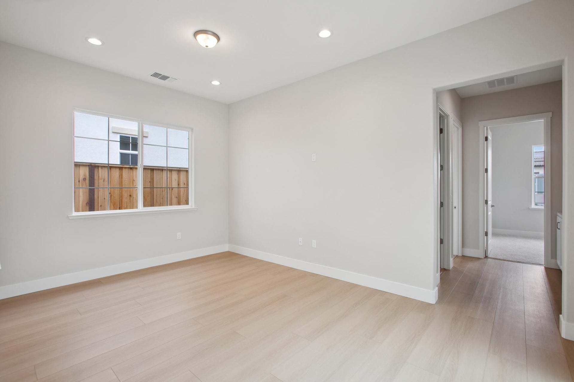 Homesite 908 | Office