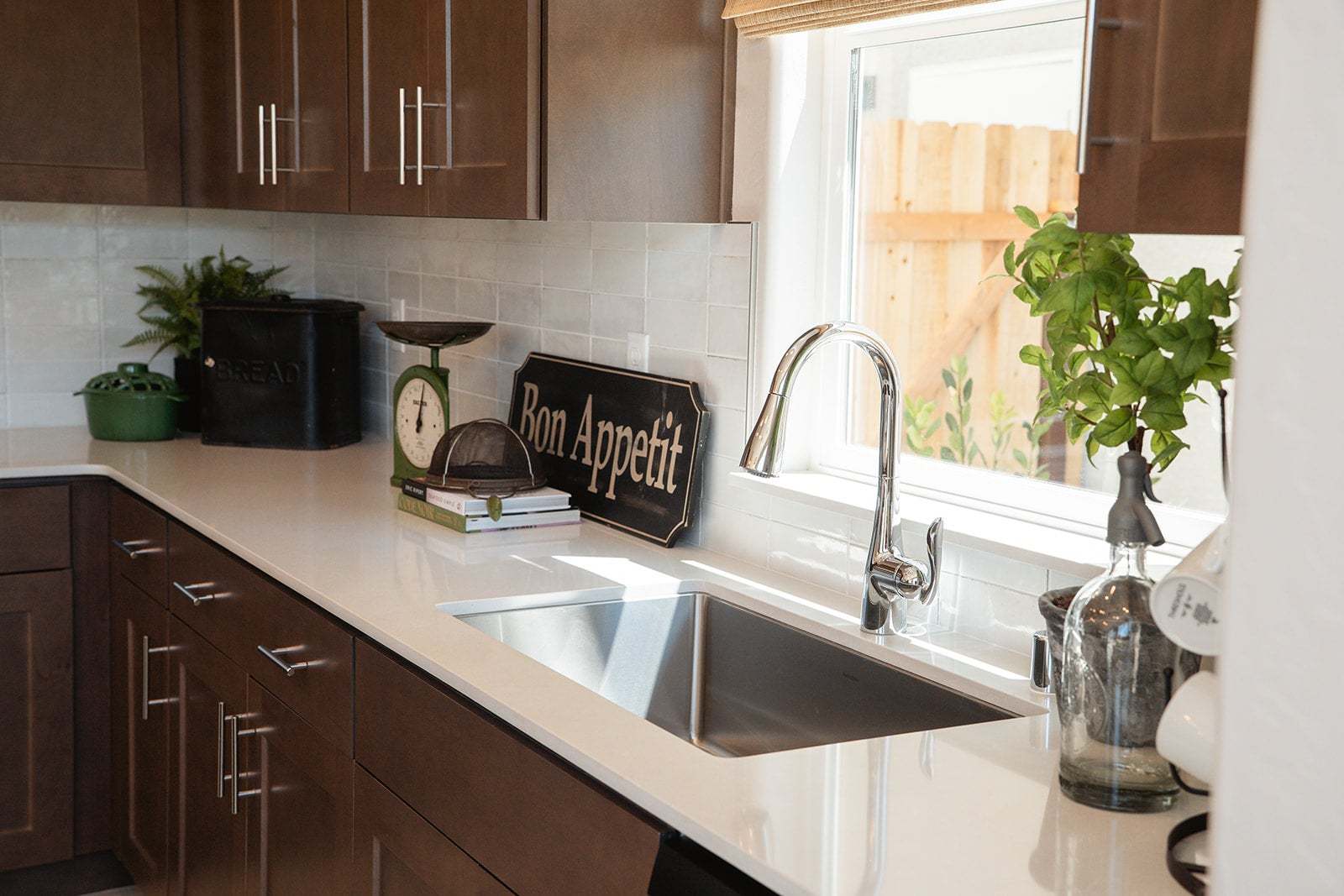 Ariette at Oak Place | Sonata Model | Kitchen