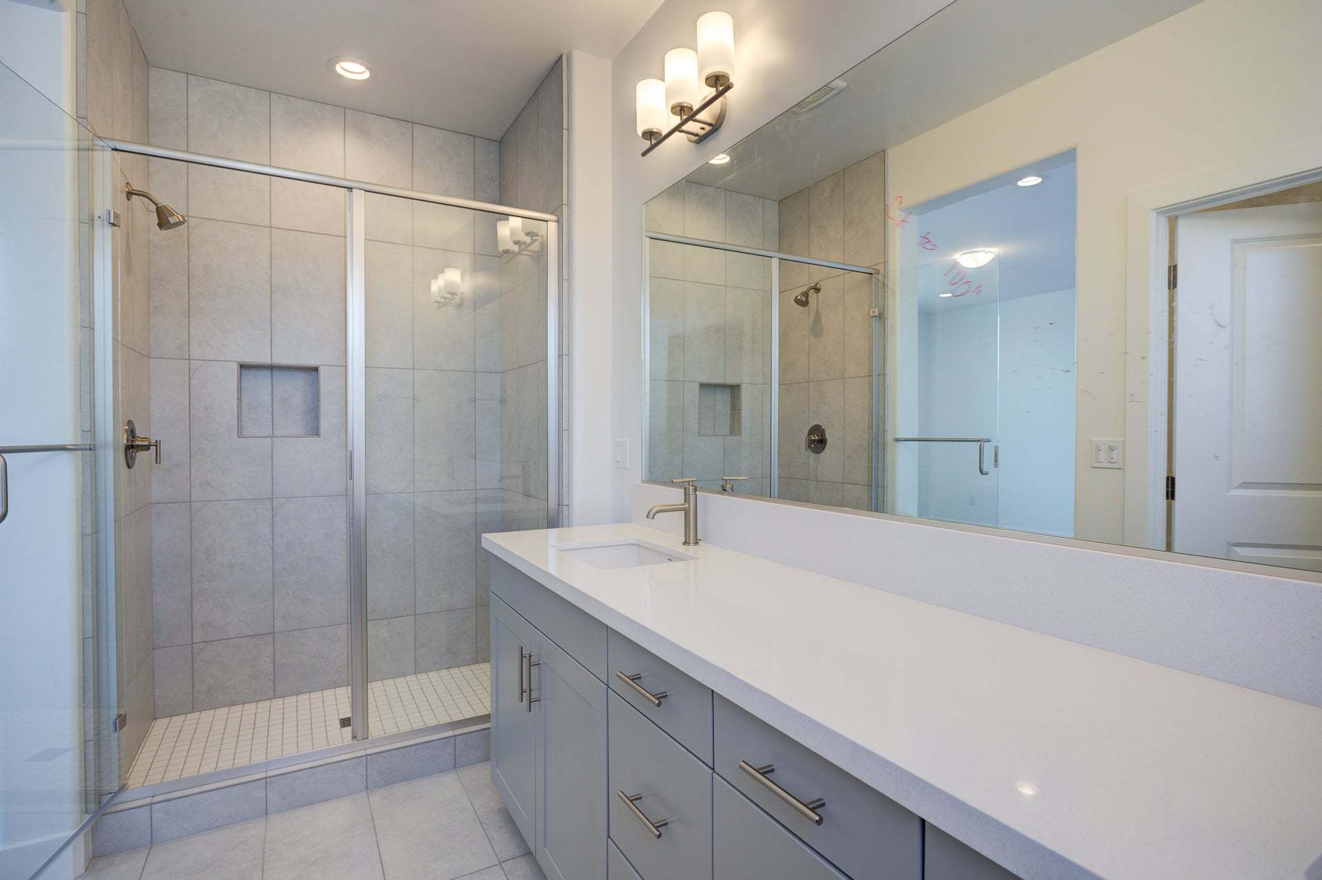 Homesite 255 | Owner's Bathroom