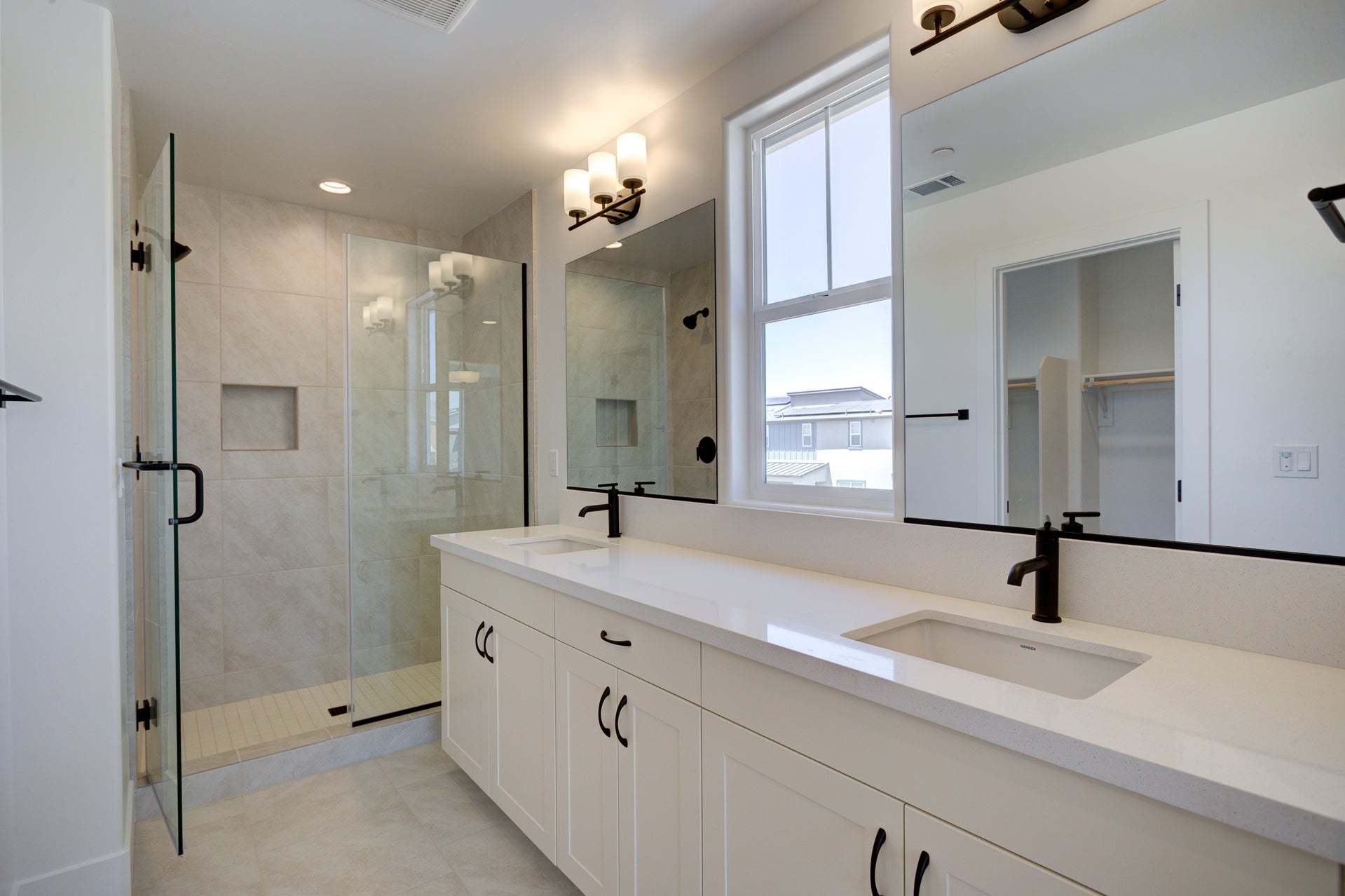 Homesite 260 | Owner's Bathroom