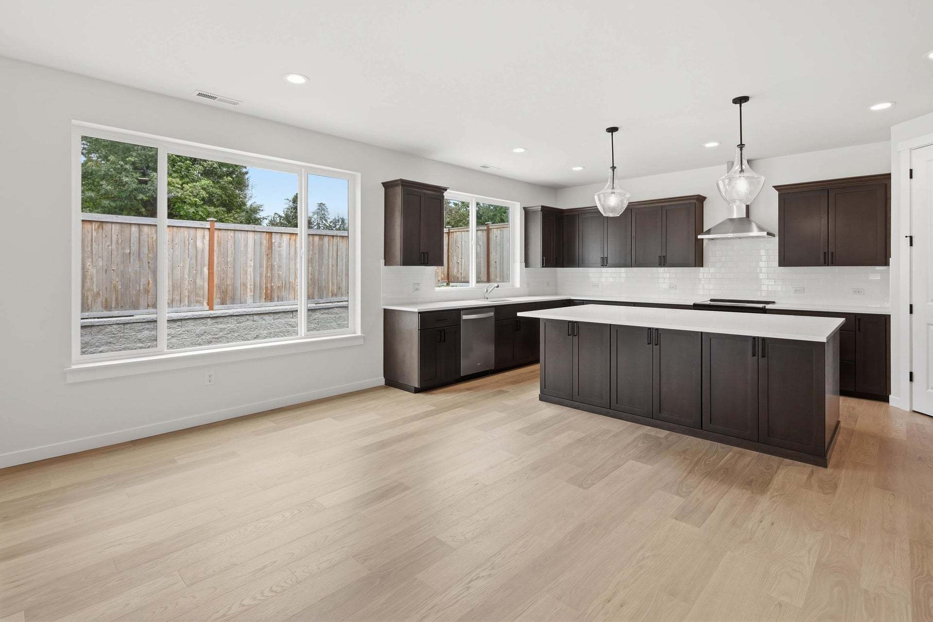 Liberty Park | Plan 2586 | Great Room & Kitchen