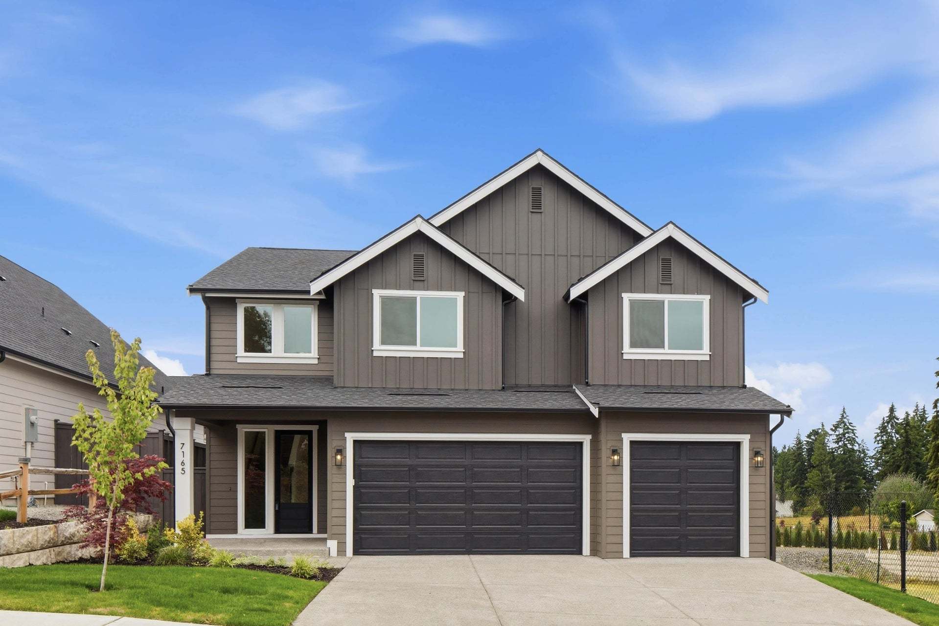 7165 91st St E (Plan 2872)