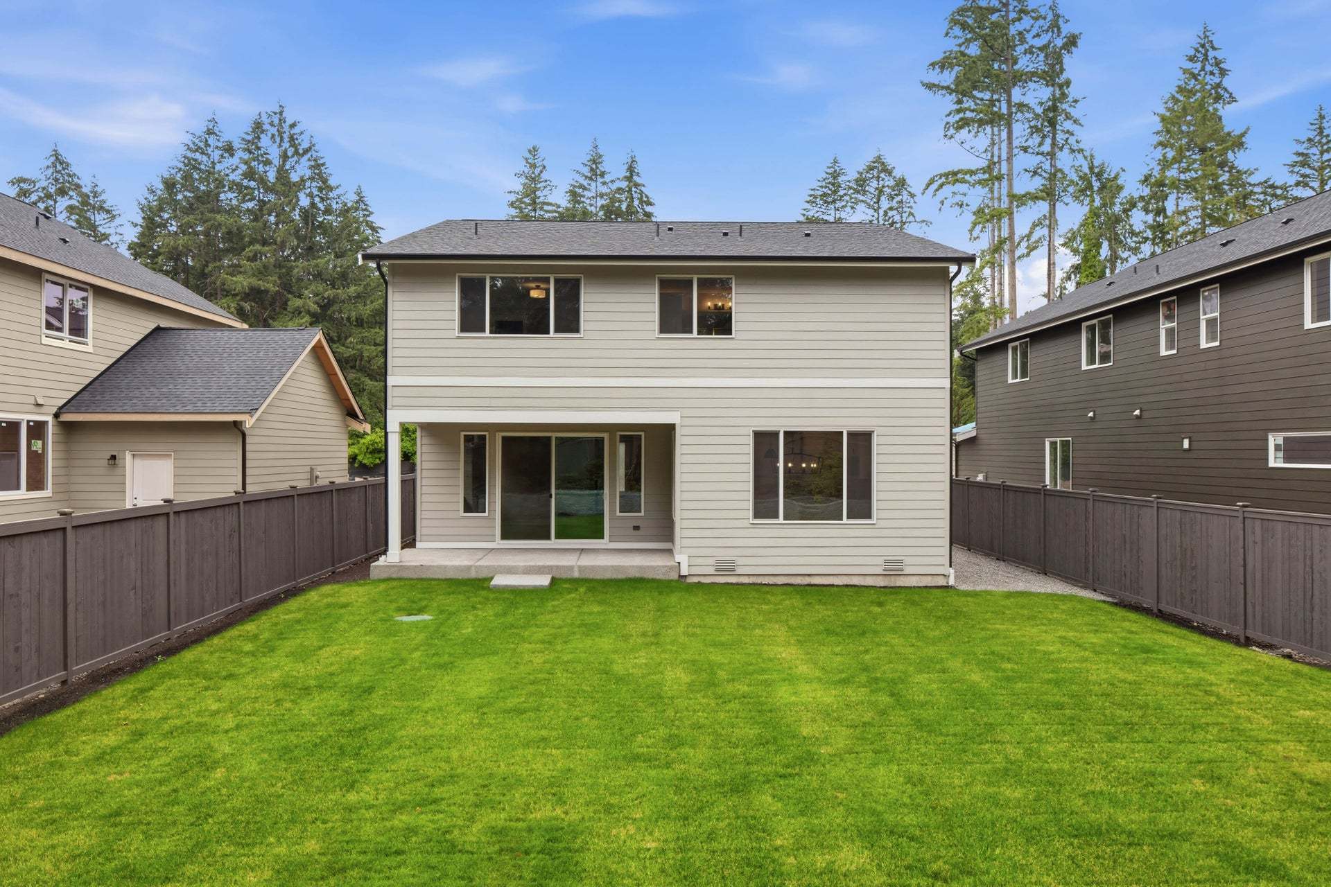 Interlaaken Estates I Plan 2749 A | Backyard