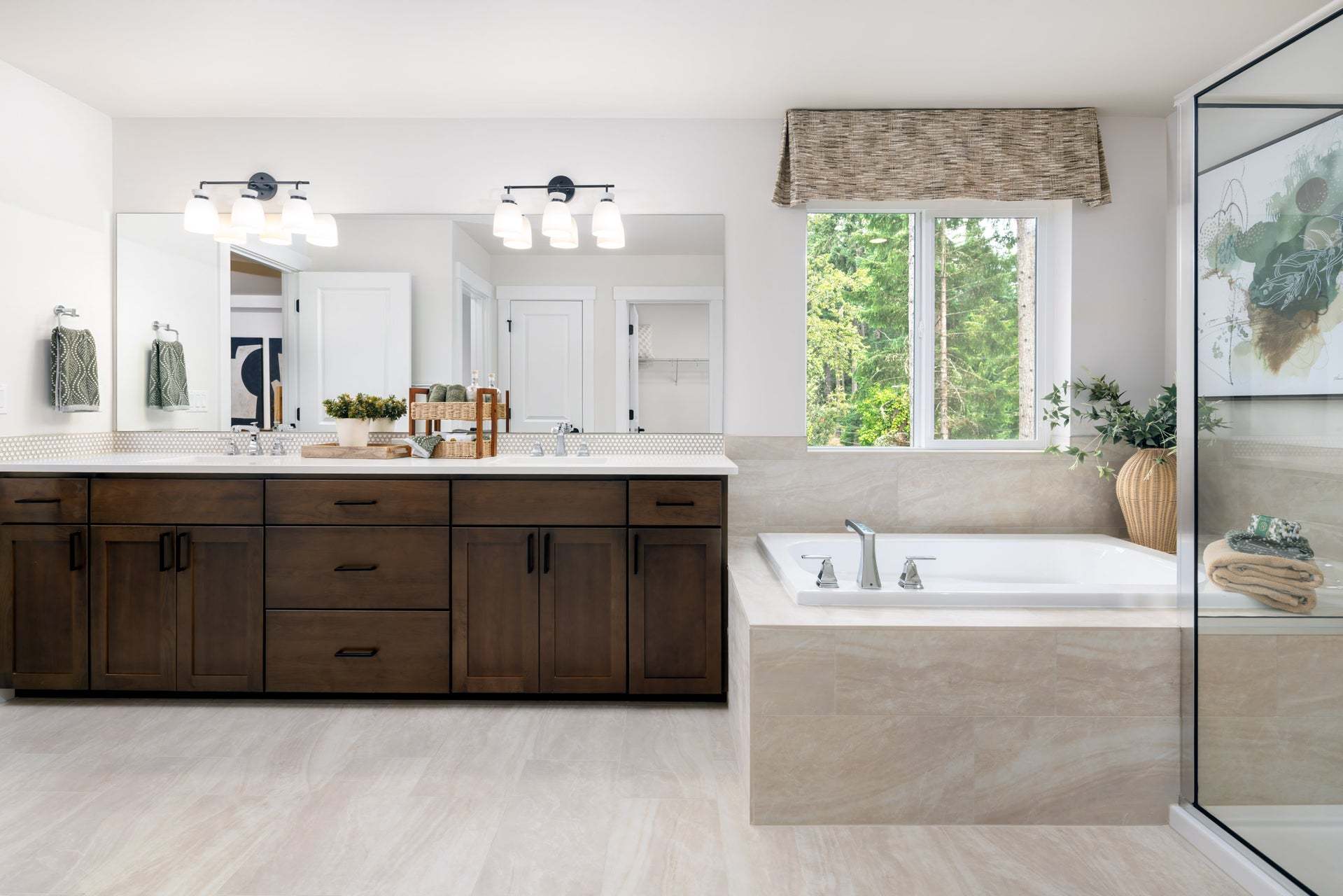 Interlaaken Estates | Plan 3087 | Primary Bathroom