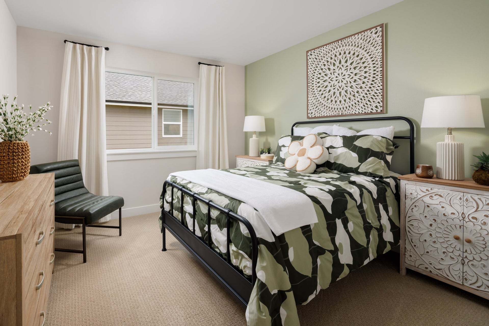 Interlaaken Estates | Plan 3087 | Secondary Bedroom