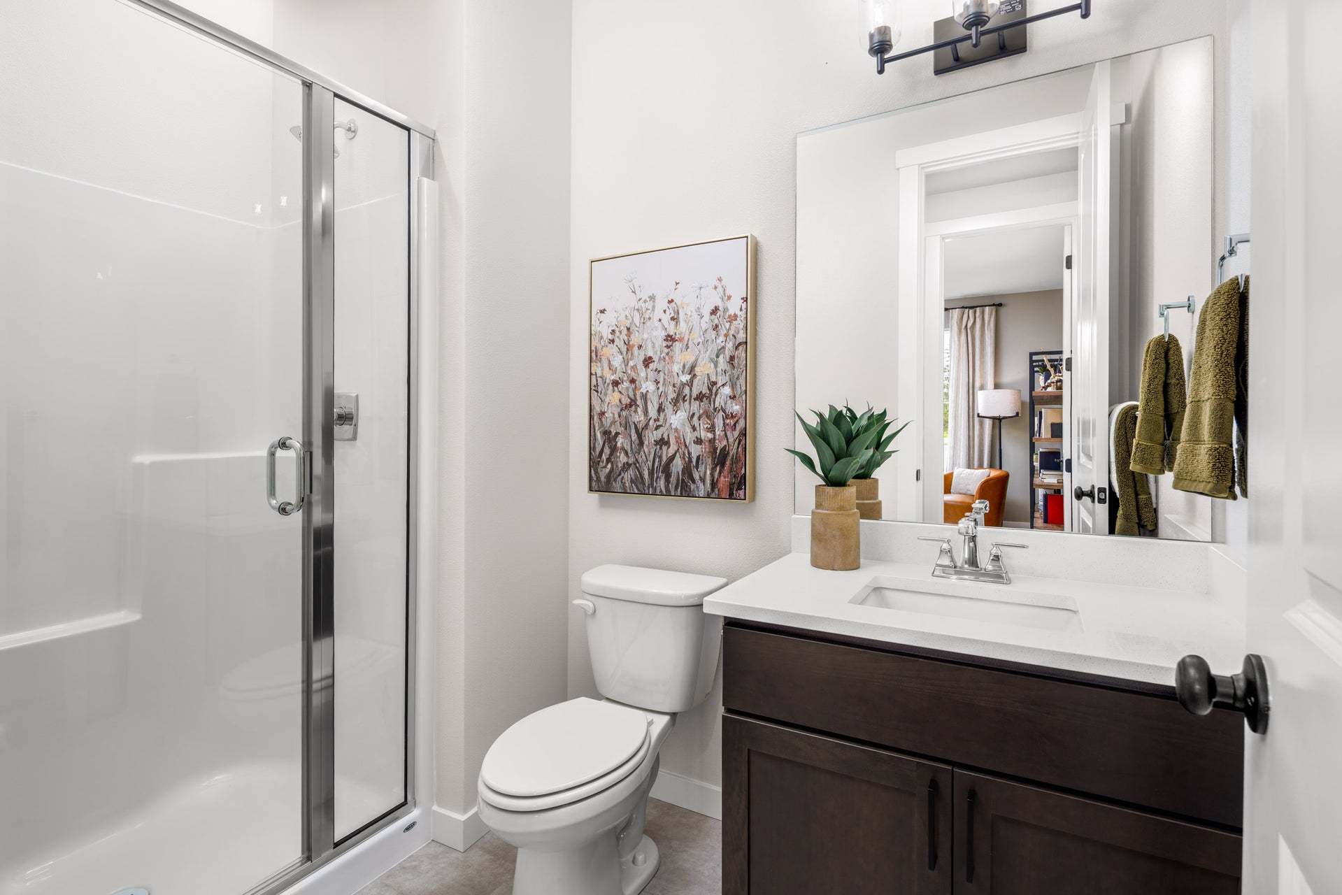 Trails End at Brookdale | Plan 3032 | Secondary Bathroom
