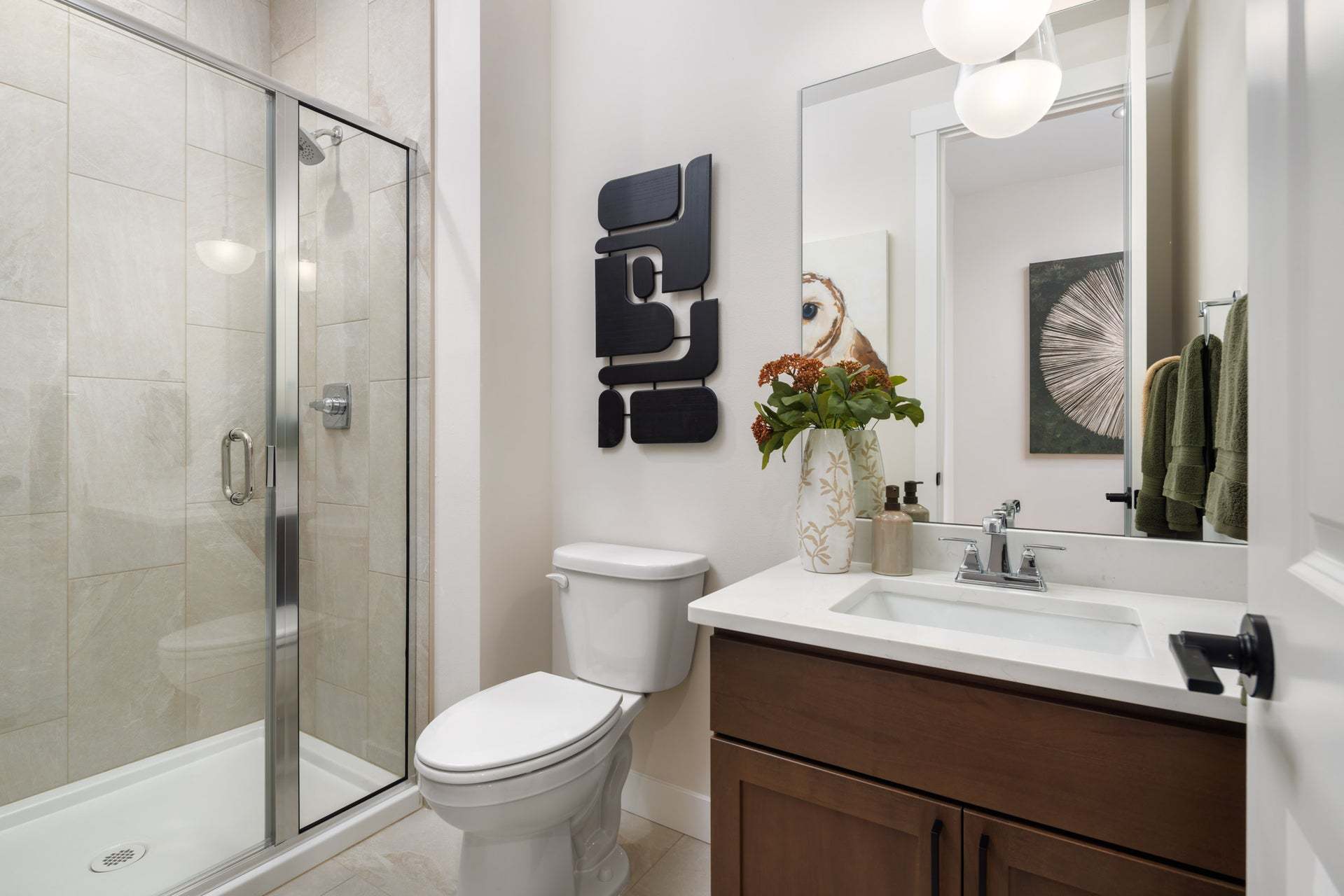 Interlaaken Estates | Plan 3087 | Secondary Bathroom