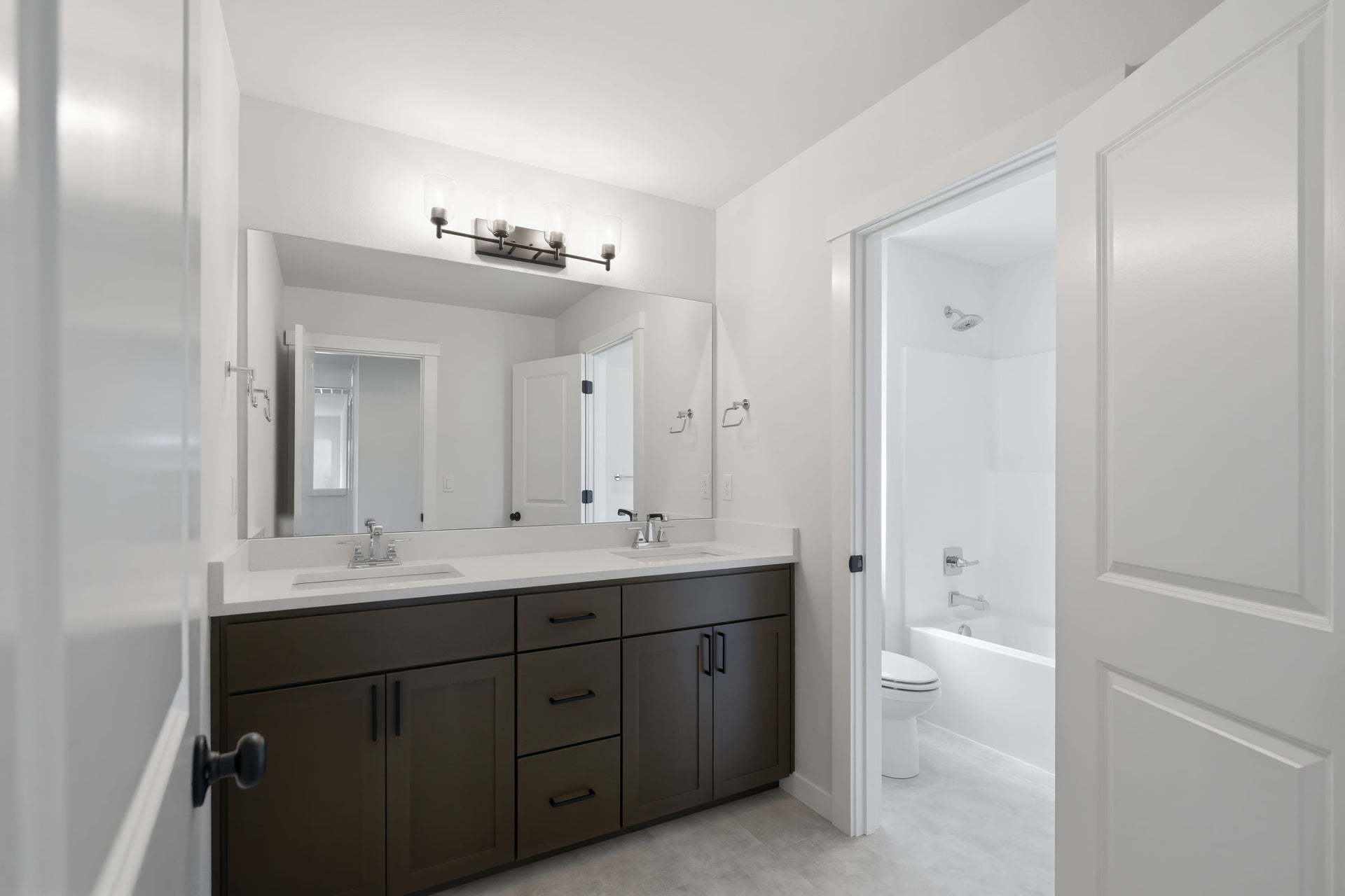 Trails End | Lot 195 | Secondary Bathroom