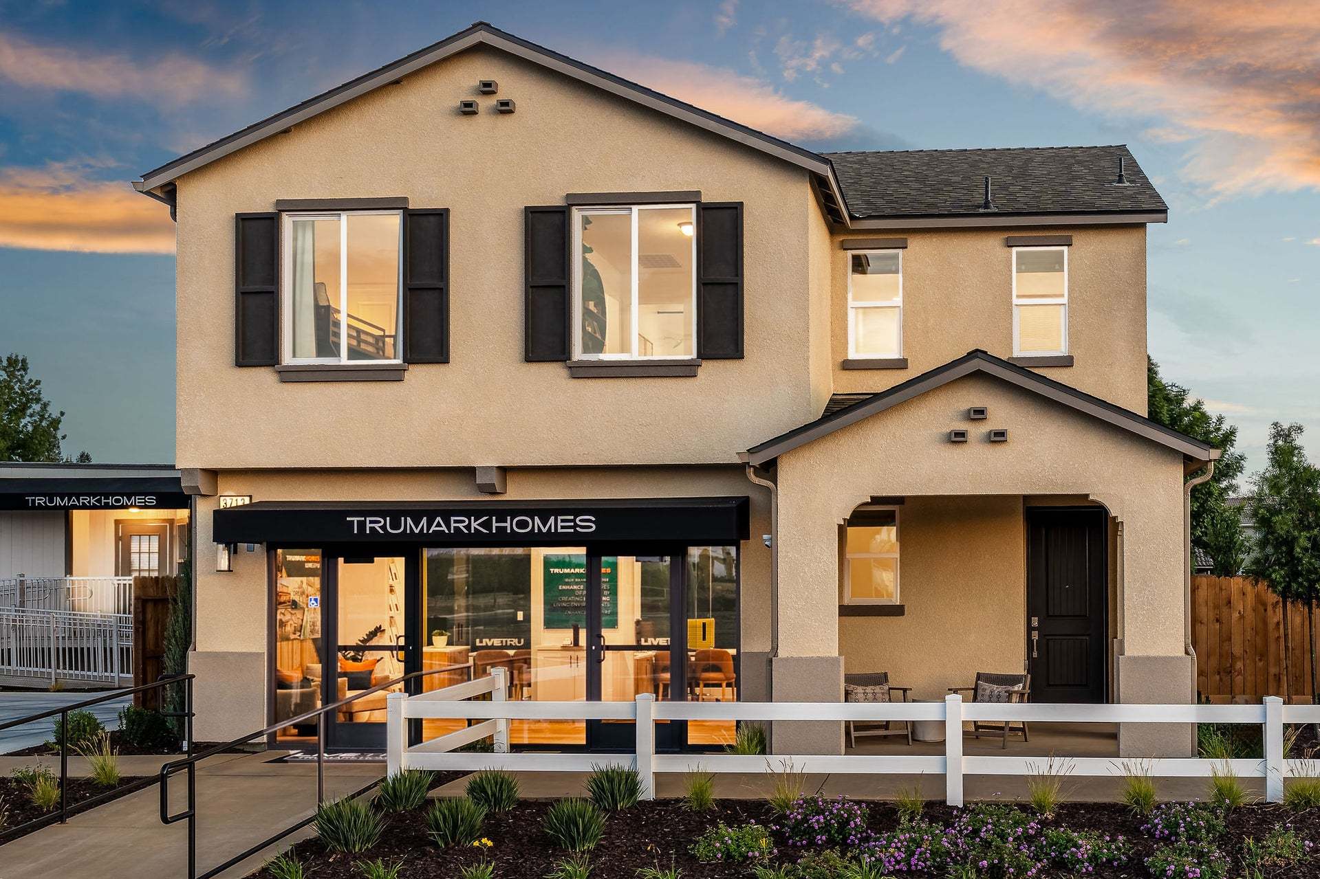 Ariette at Oak Place | Canto Model | Exterior