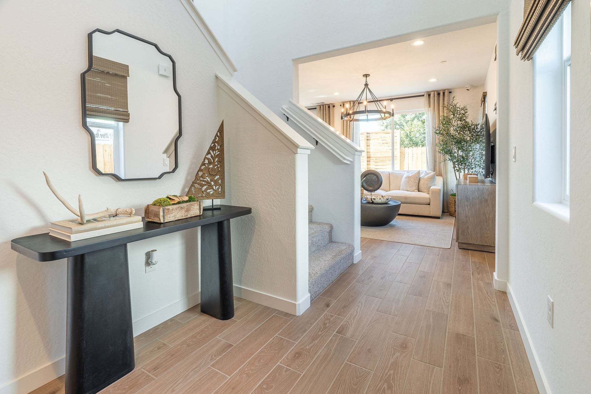 Ariette at Oak Place | Canto Model | Entrance
