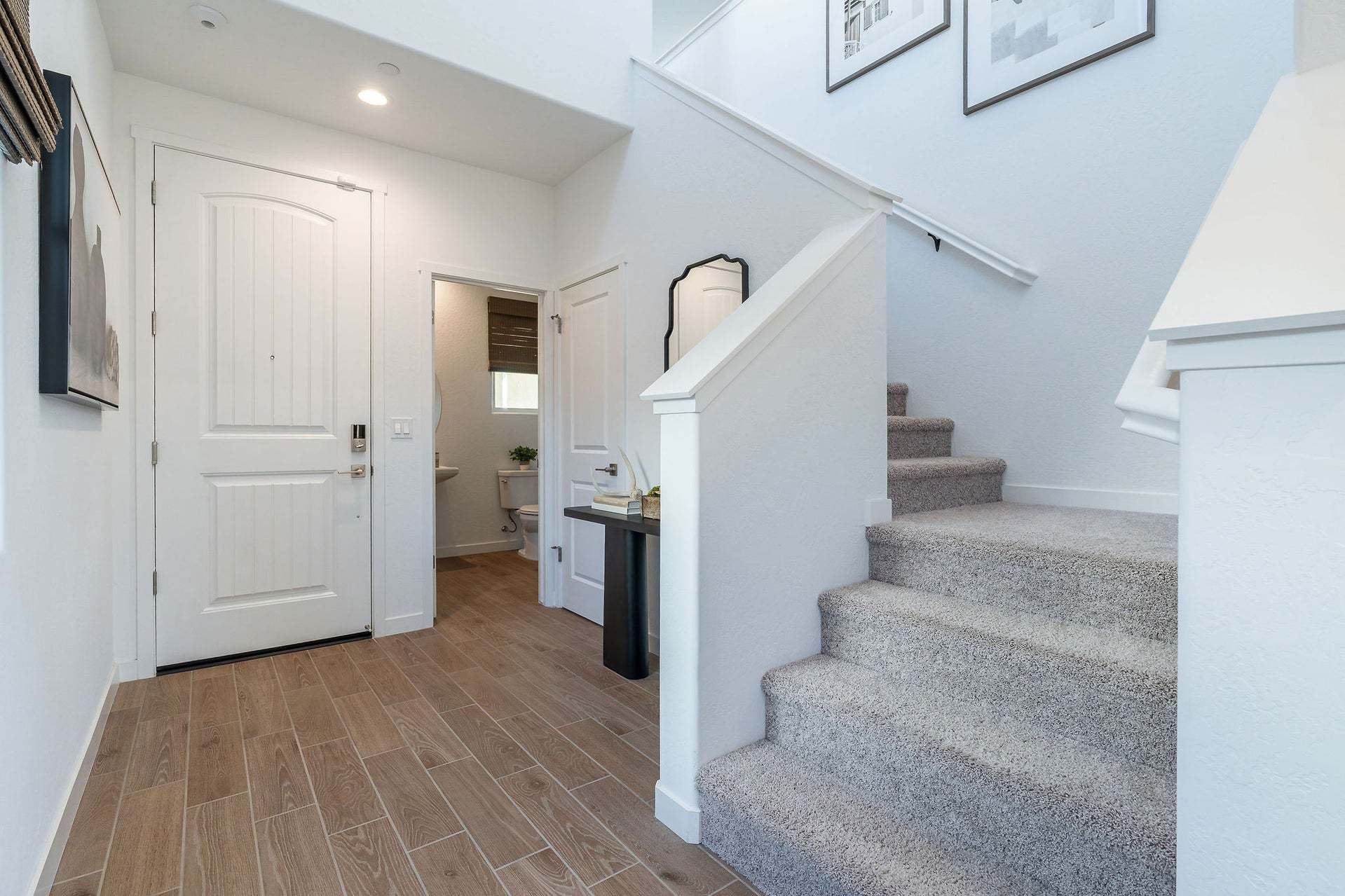 Ariette at Oak Place | Canto Model | Entrance