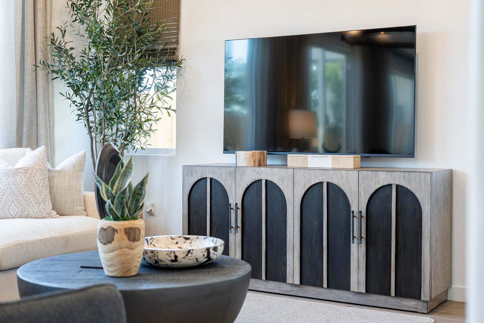 Ariette at Oak Place | Canto Model | Great Room