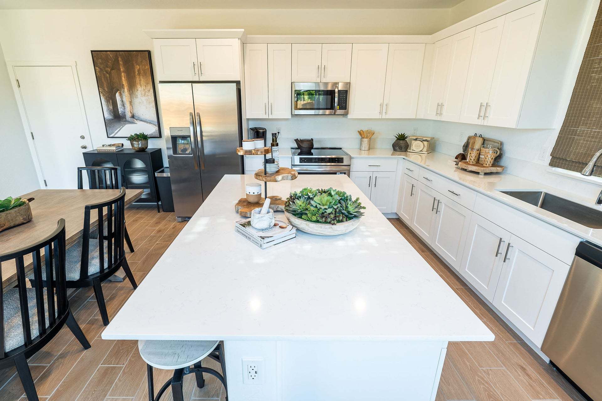 Ariette at Oak Place | Canto Model | Kitchen
