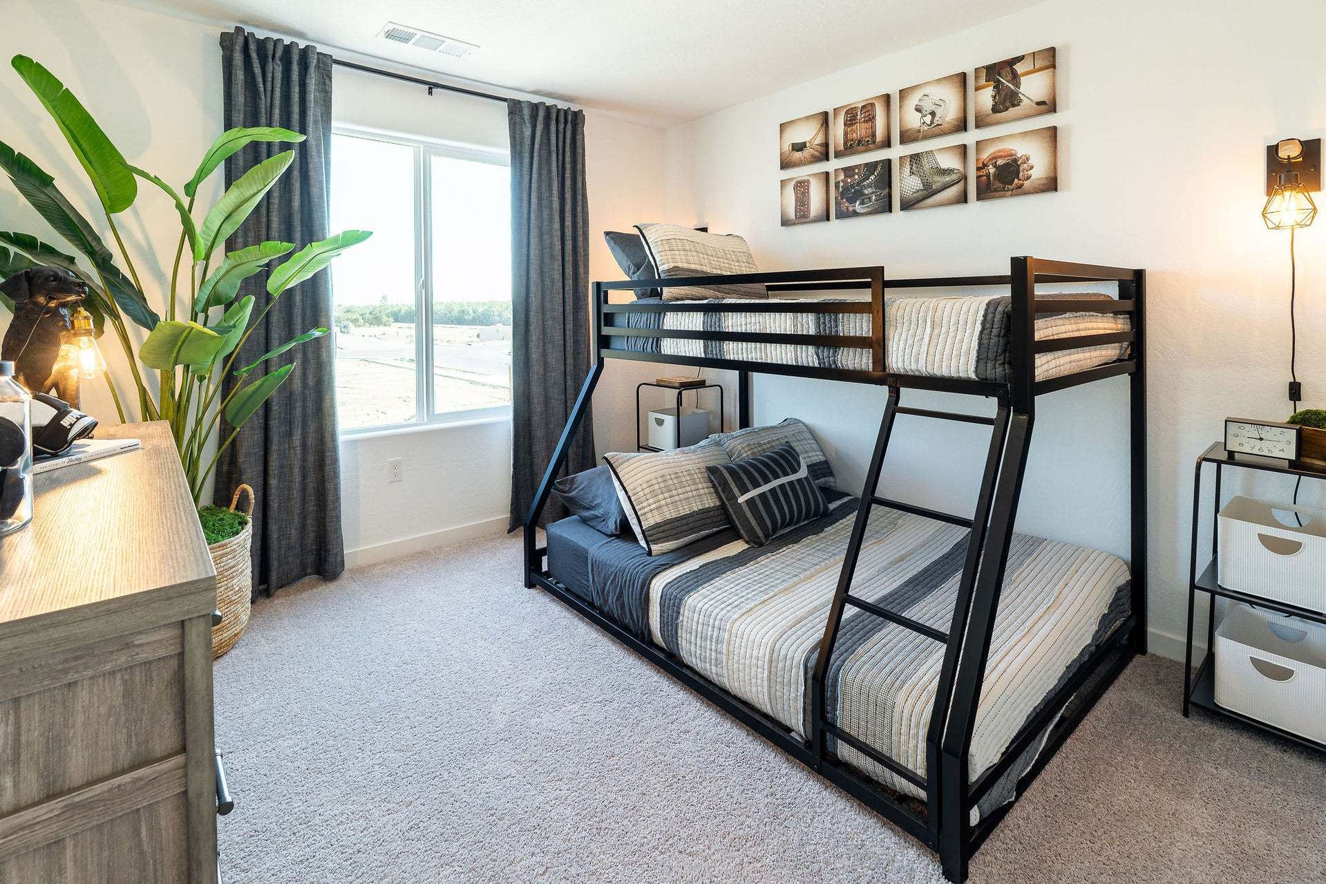 Ariette at Oak Place | Canto Model | Bedroom 3
