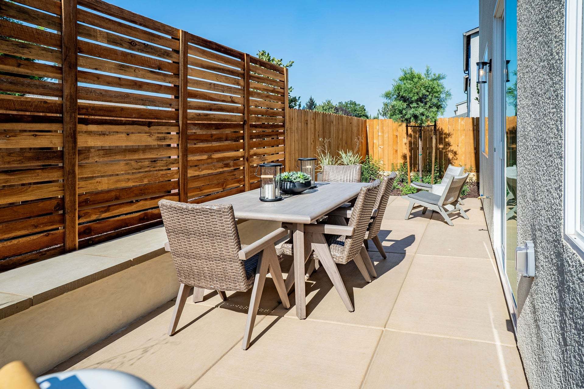 Ariette at Oak Place | Canto Model | Backyard