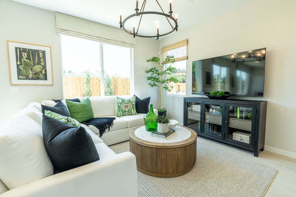 Ariette at Oak Place | Sonata Model | Great Room