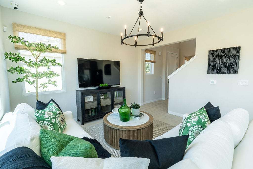 Ariette at Oak Place | Sonata Model | Great Room