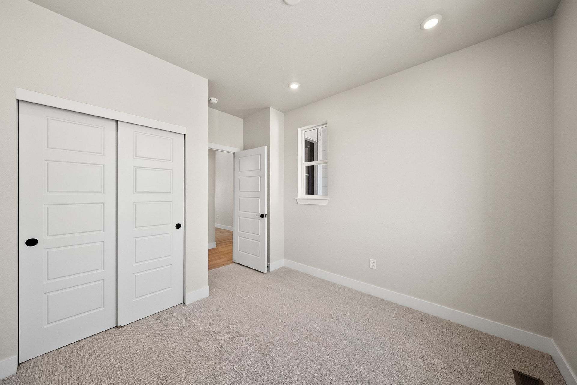 Starling at Tanterra | Plan 2904 | Secondary Bedroom